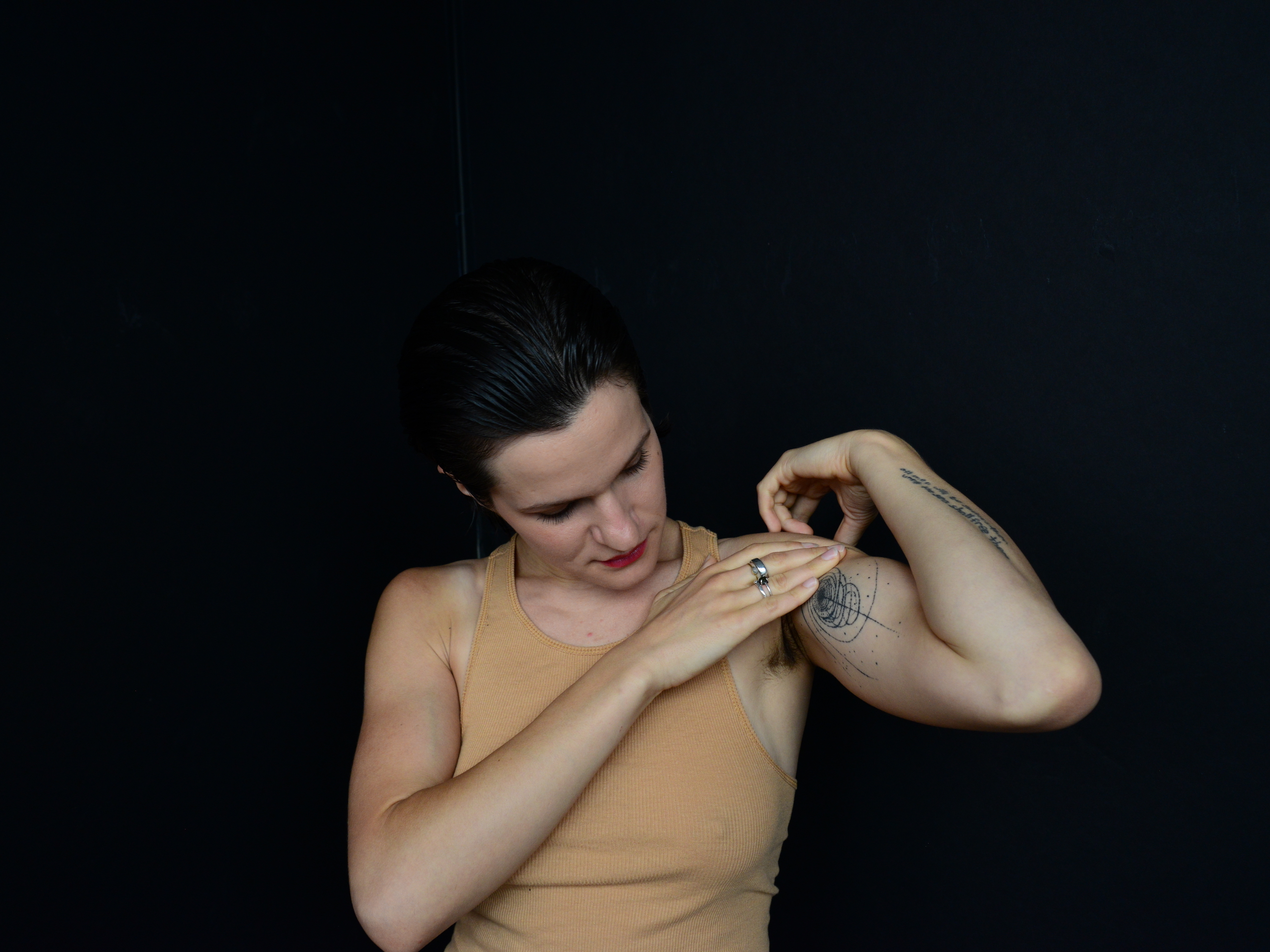 Adrianne Lenker Wallpapers Wallpaper Cave