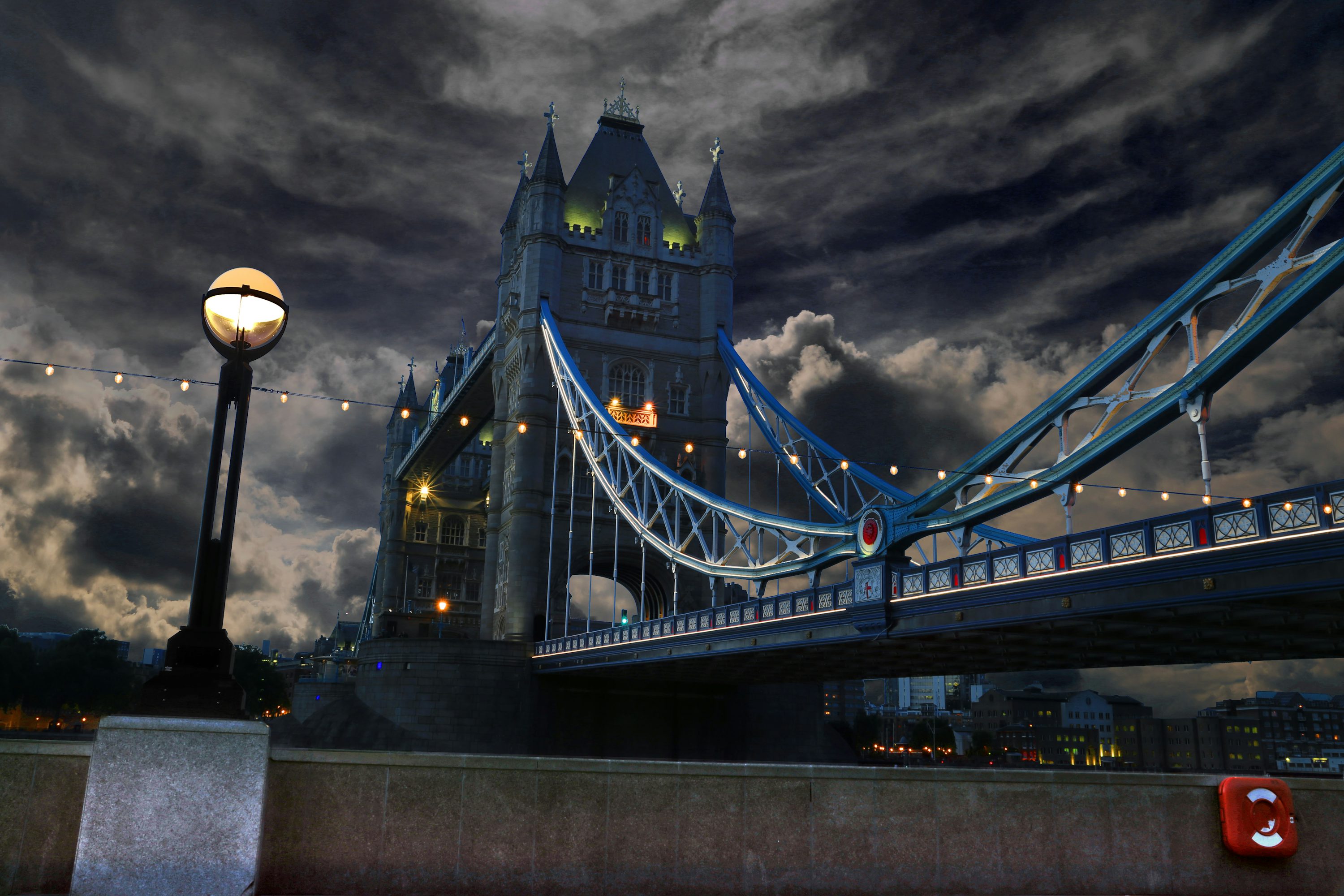 London At Night Picture
