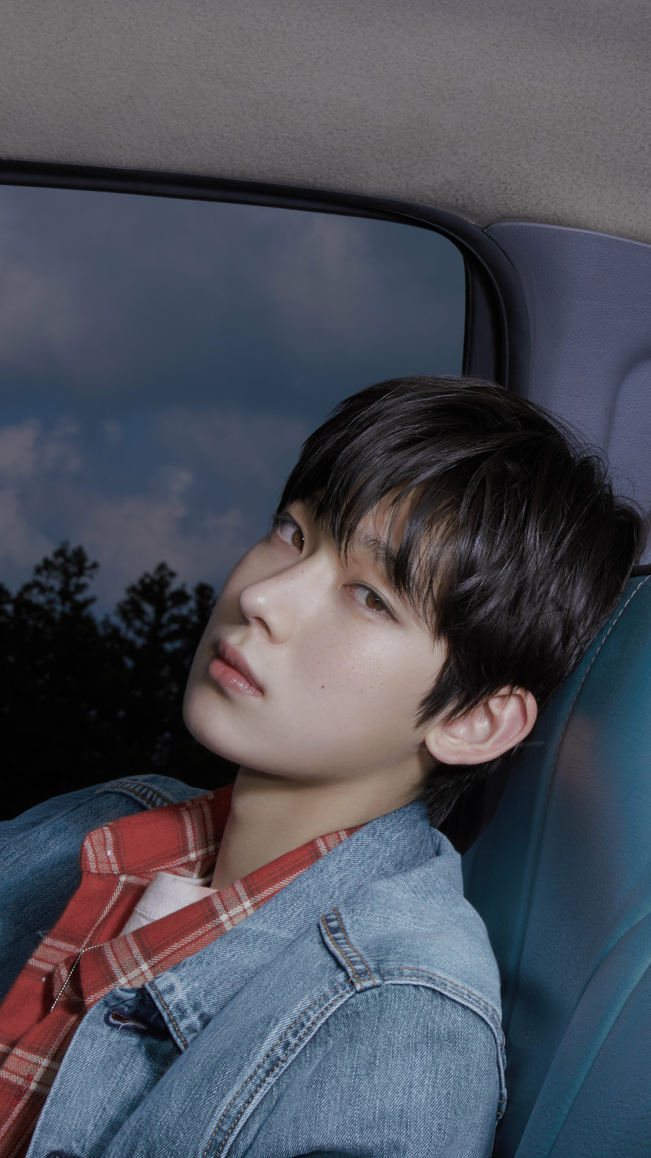 Download Music ENHYPEN Phone Wallpaper