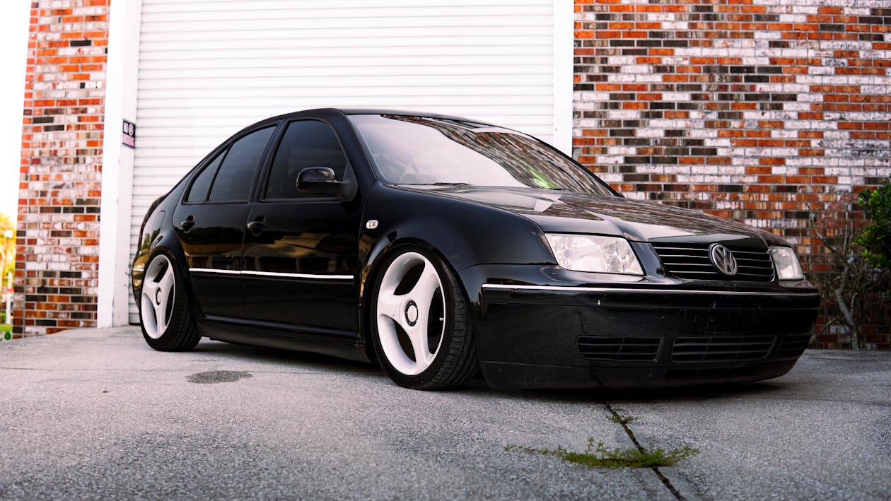 Black, Tuned Volkswagen Jetta · Free
