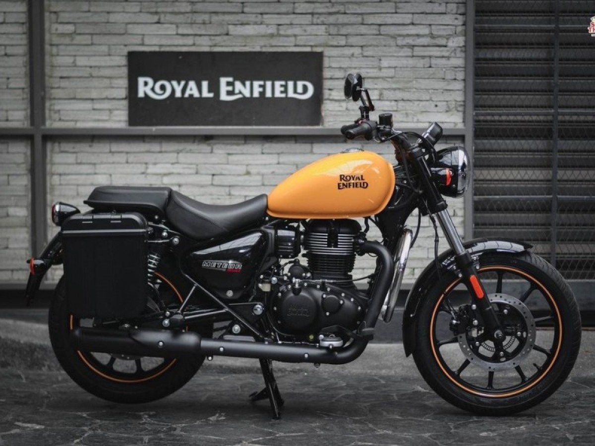 Royal Enfield Meteor 350 Fireball
