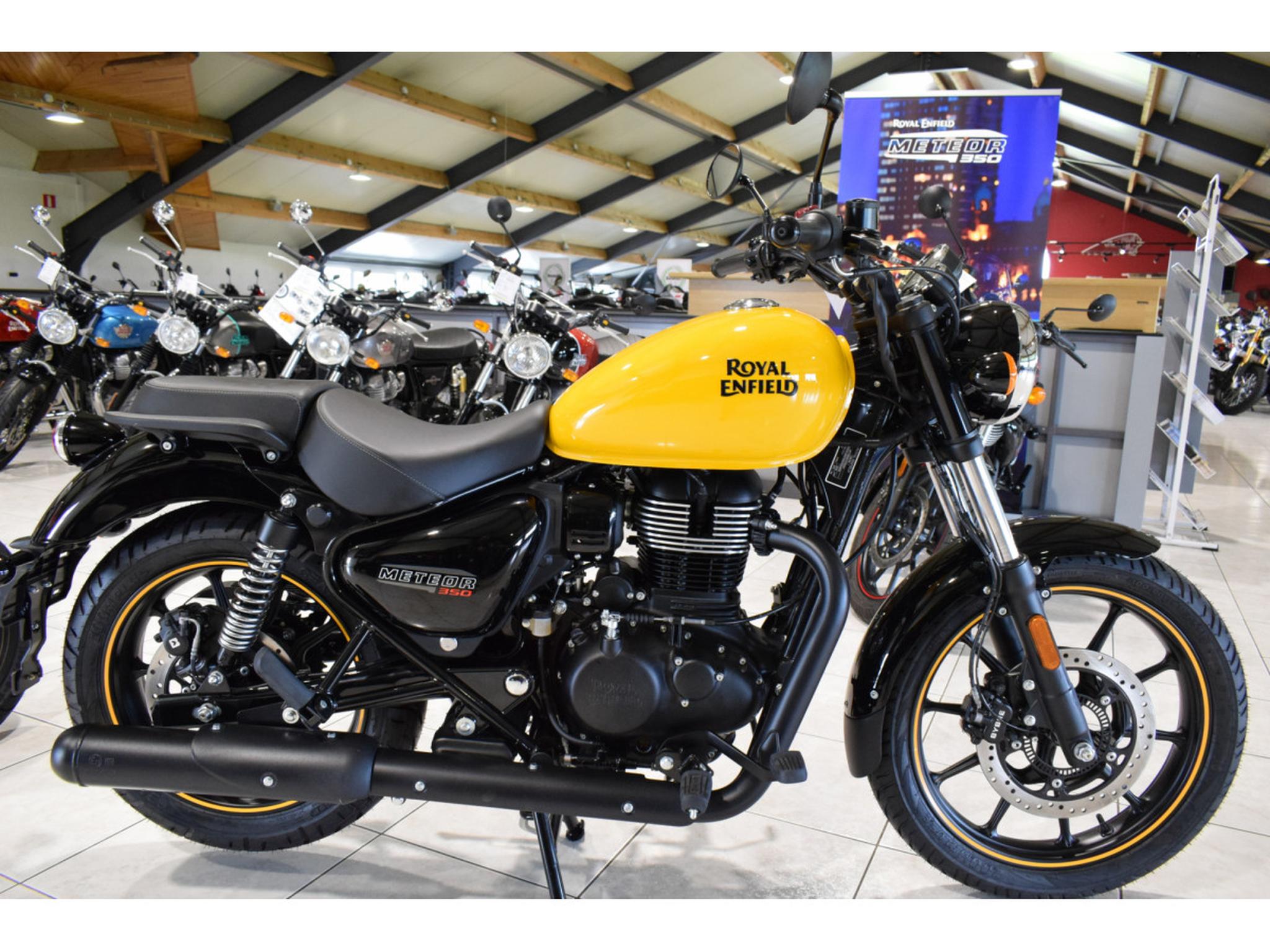 Royal Enfield Meteor 350 Yellow Wallpapers - Wallpaper Cave