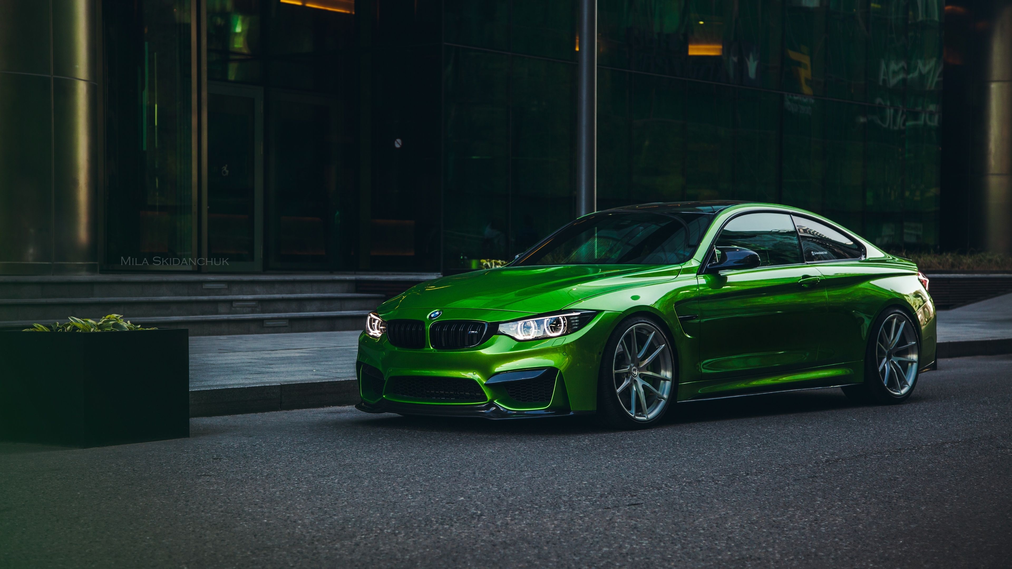 BMW M4 Wallpaper