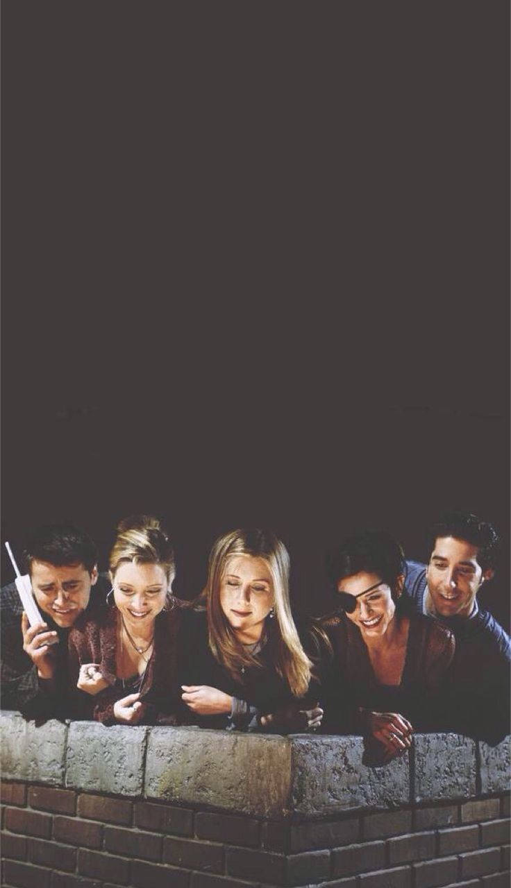 Friends TV Show Peeking Down Wallpaper