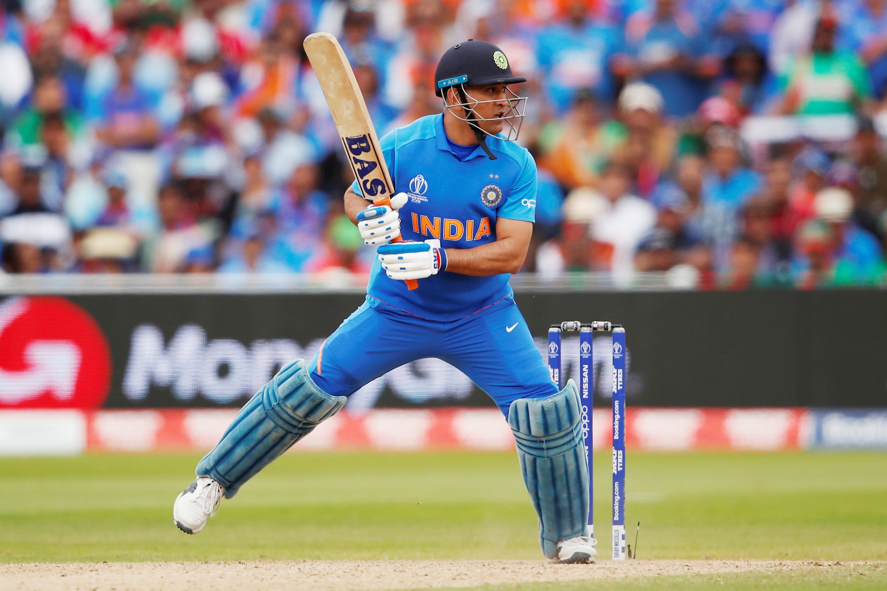 Dhoni HD Wallpaper 43009