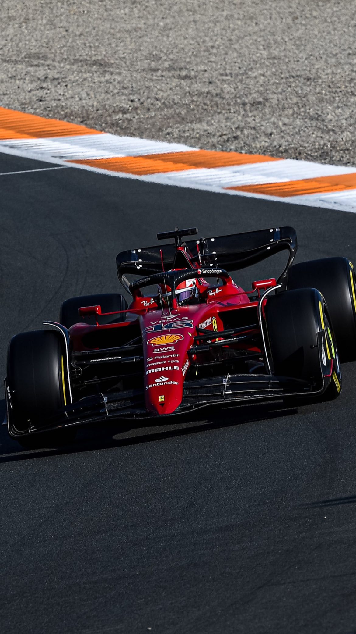 Vertical Zandvoort Wallpaper, r