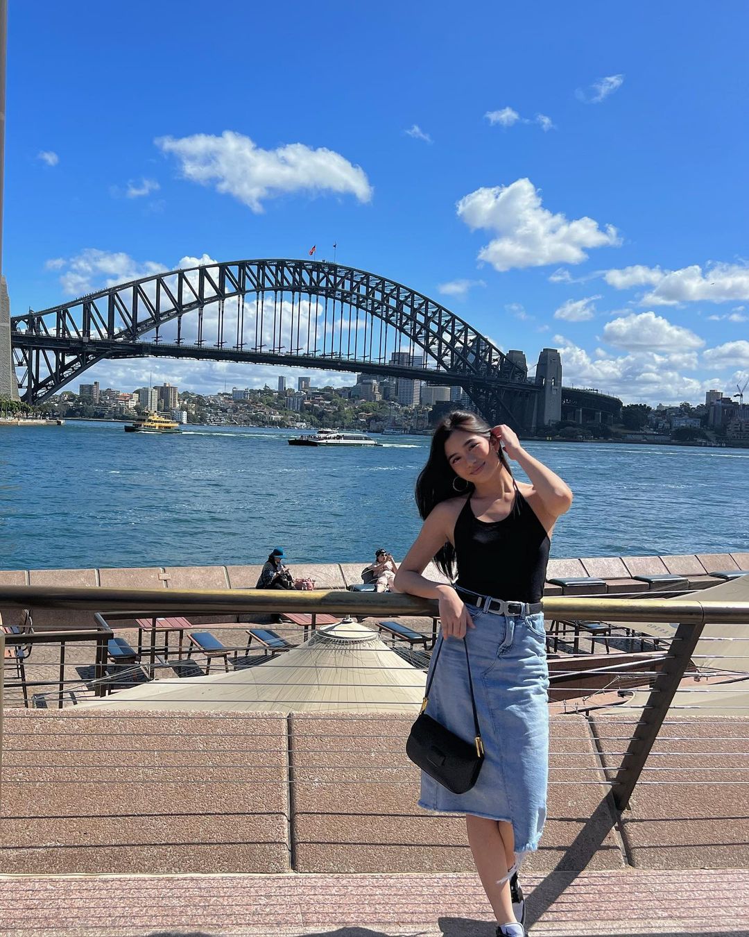 Bini Aiah's Neutral Travel Ouftits