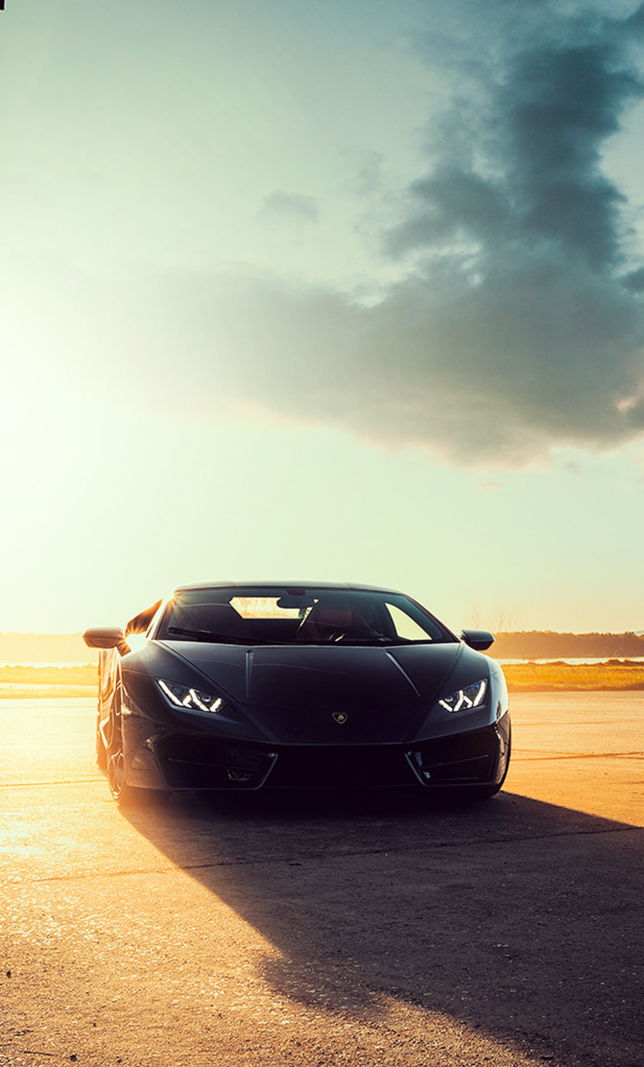 Black Lamborghini Huracan