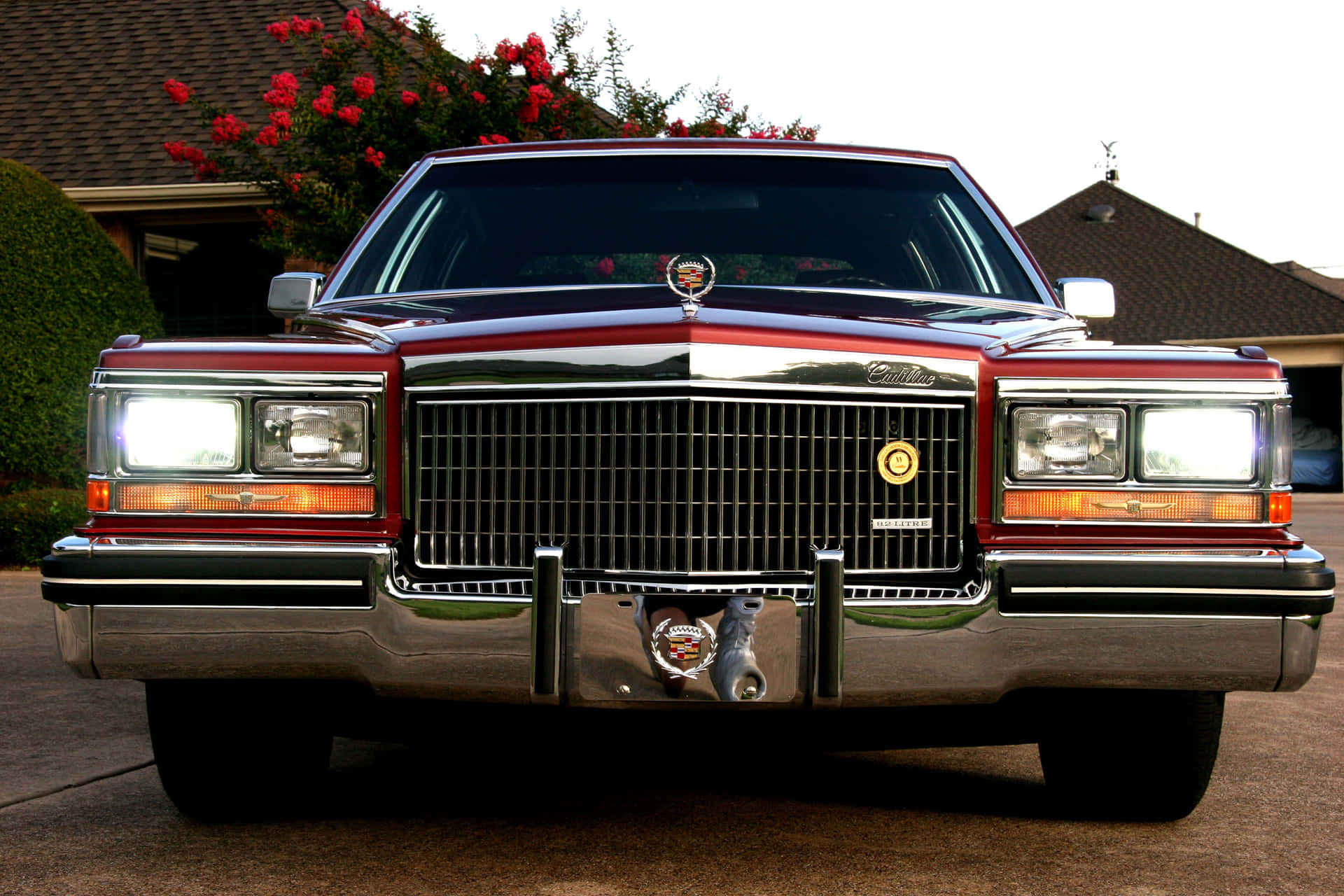 Download Captivating Cadillac Fleetwood