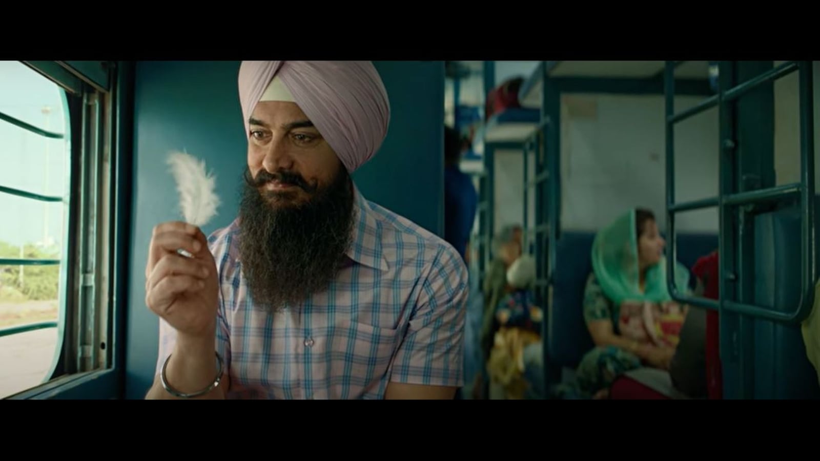 Laal Singh Chaddha' trailer is out. See