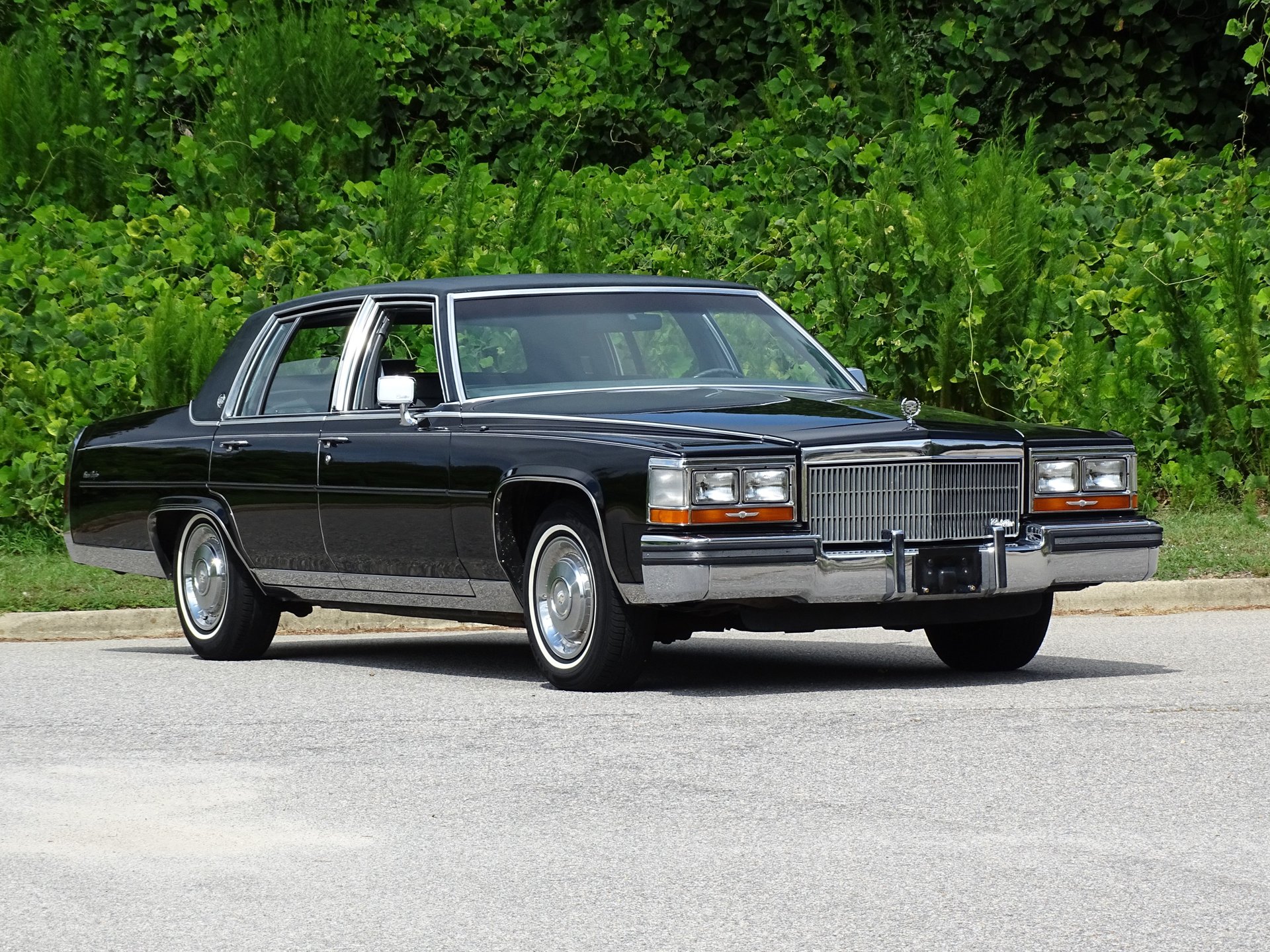 Cadillac Fleetwood. Raleigh