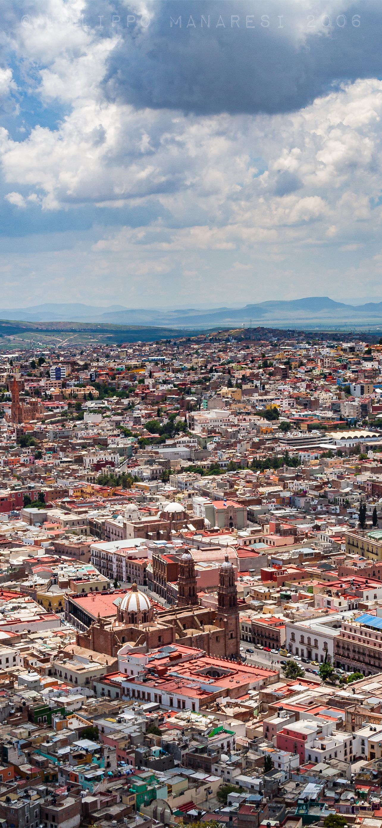 medellin iPhone Wallpaper