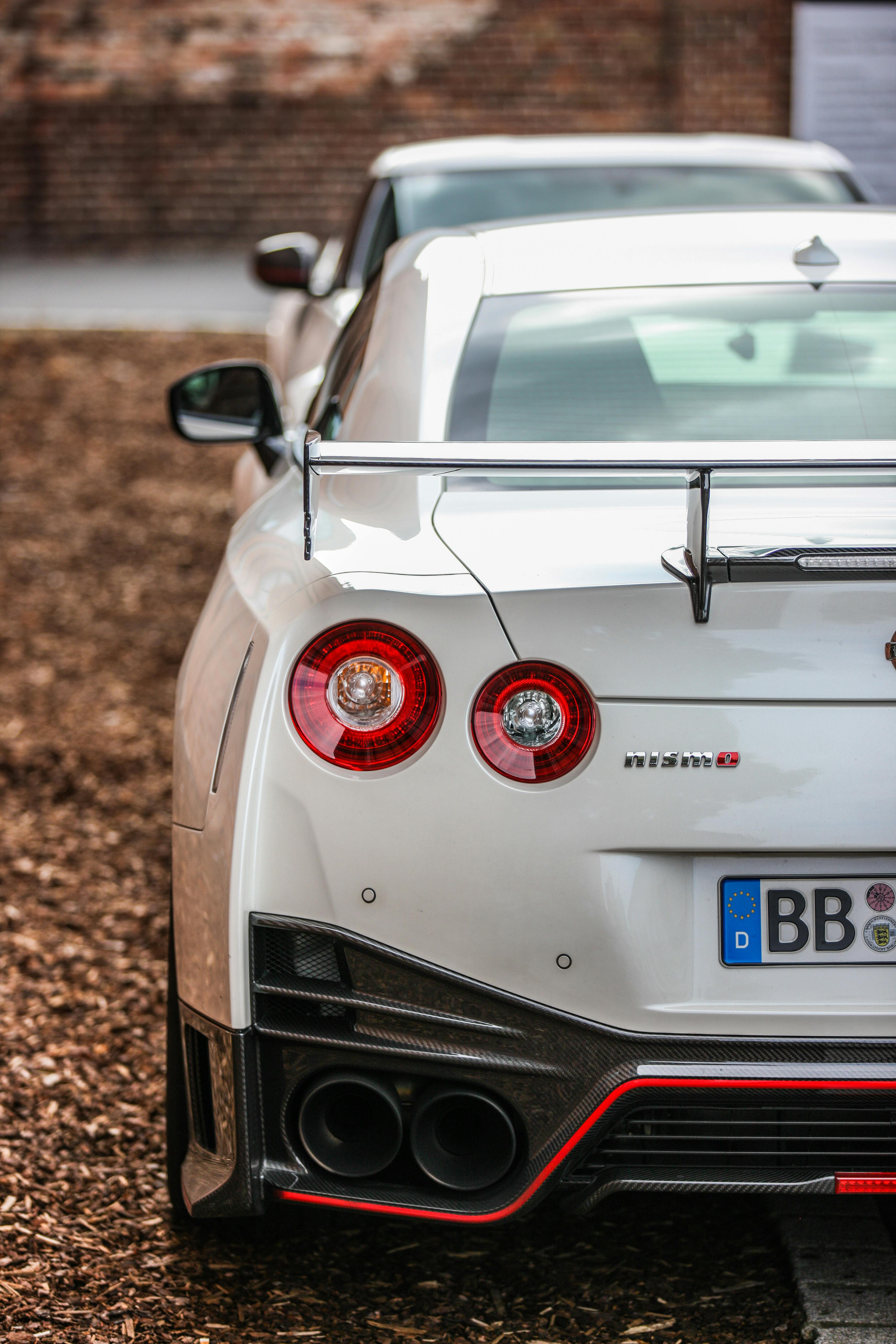 White Nissan GTR Wallpapers - Wallpaper Cave