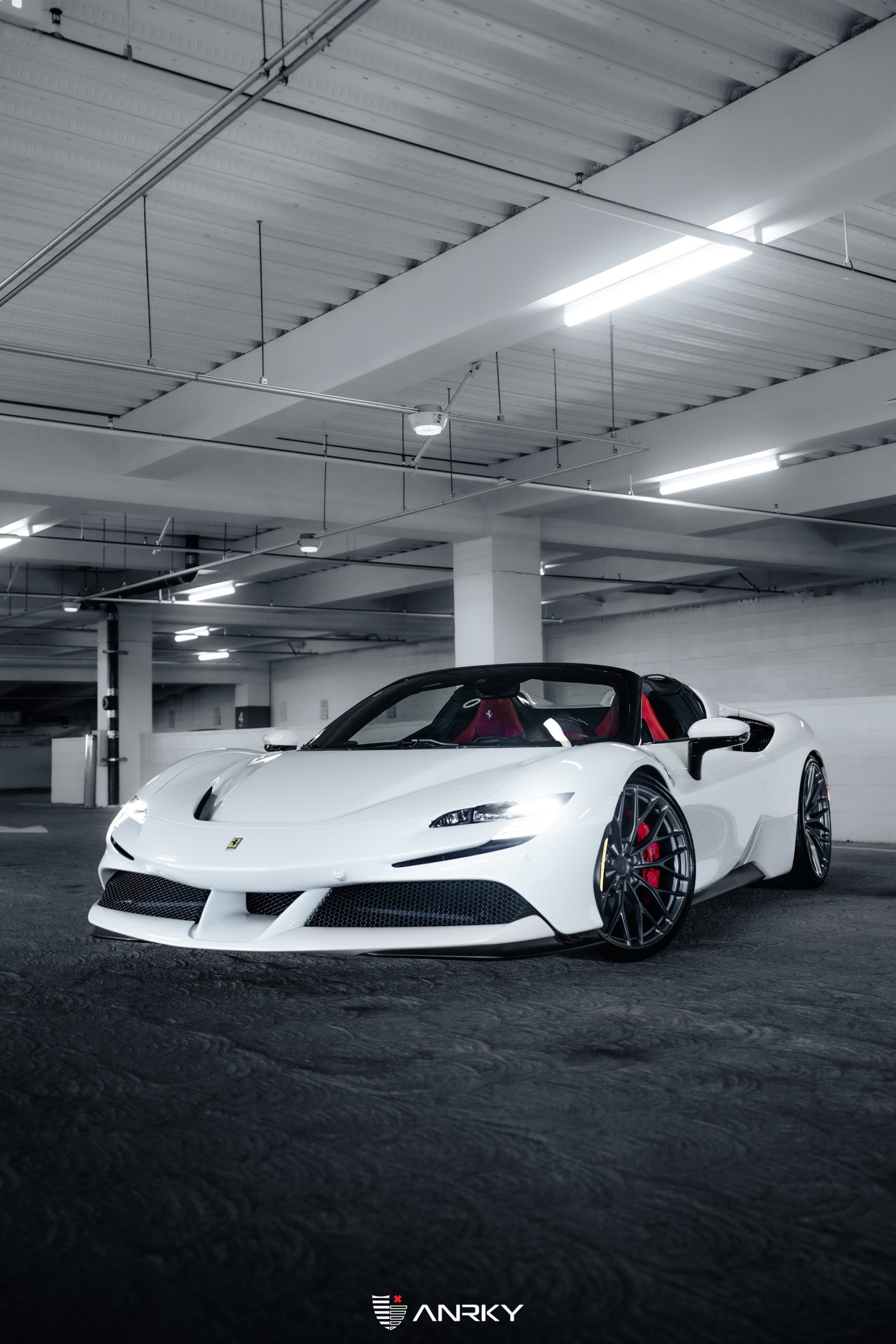 Ferrari SF90 Spyder