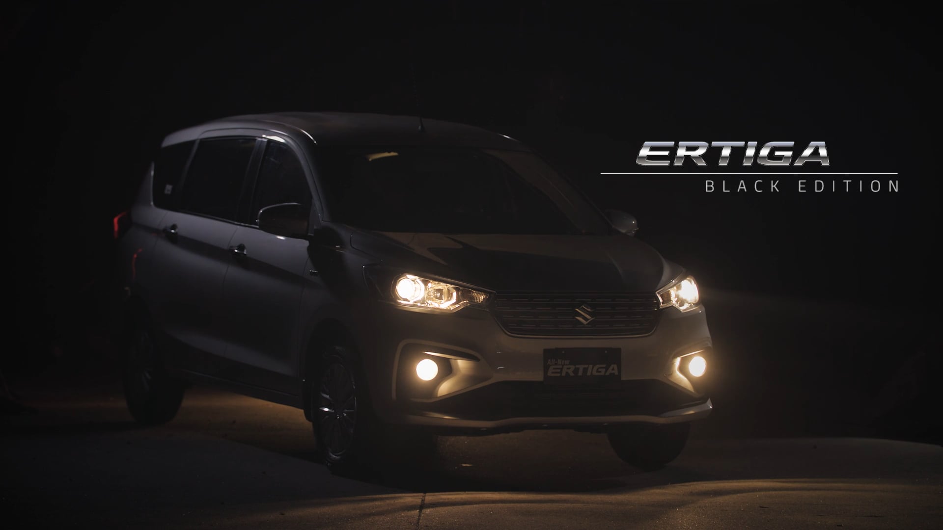 Suzuki Ertiga Black Edition