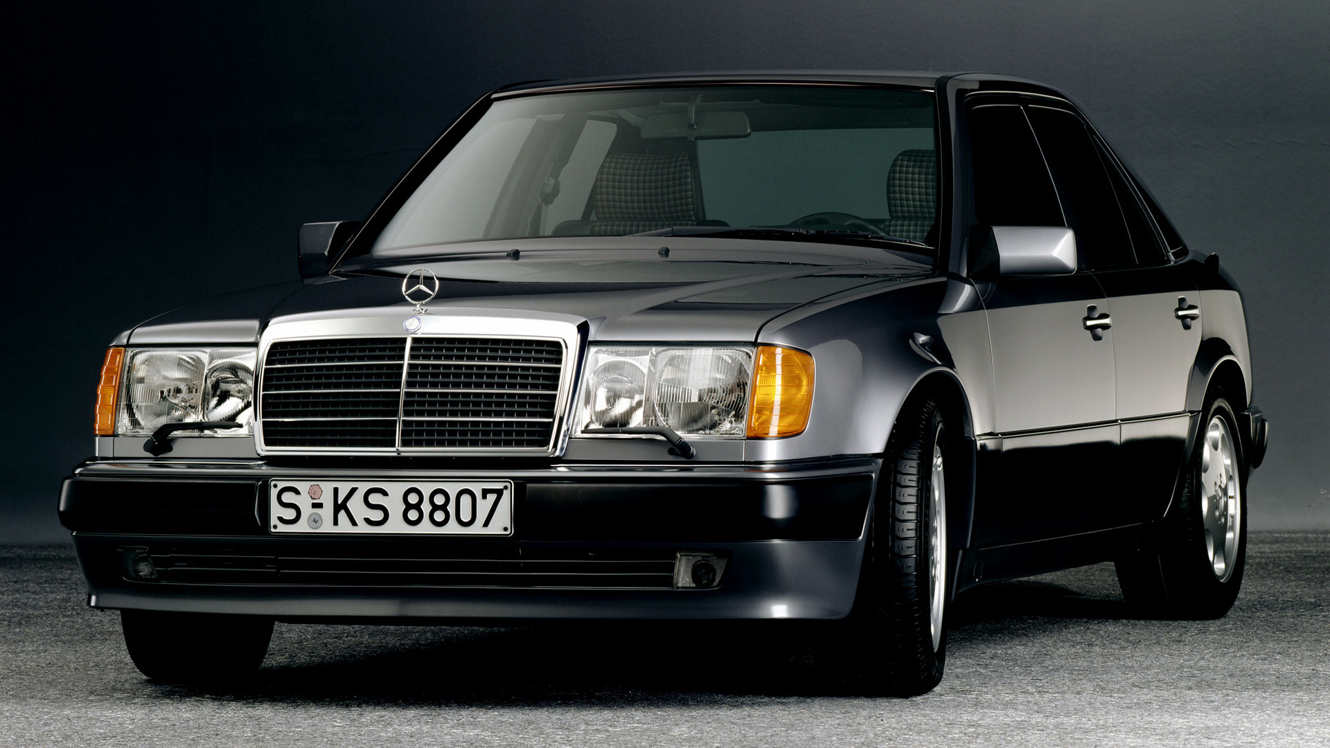 Mercedes Benz 500 E