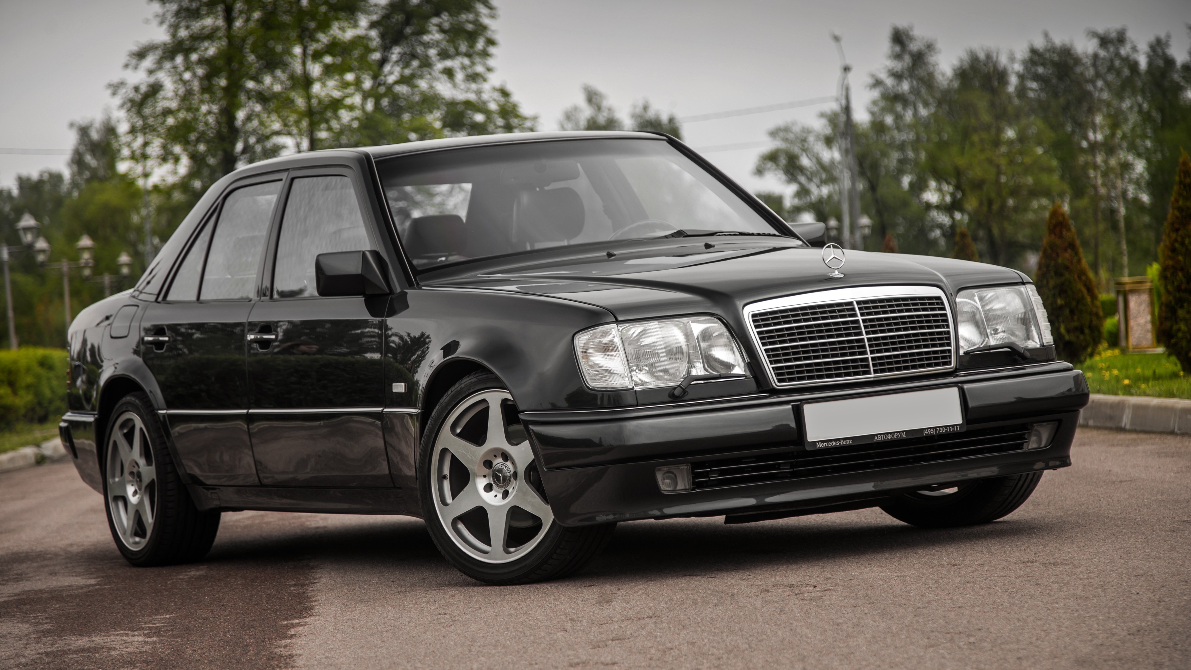 Wallpaper Mercedes Benz, E500, W124
