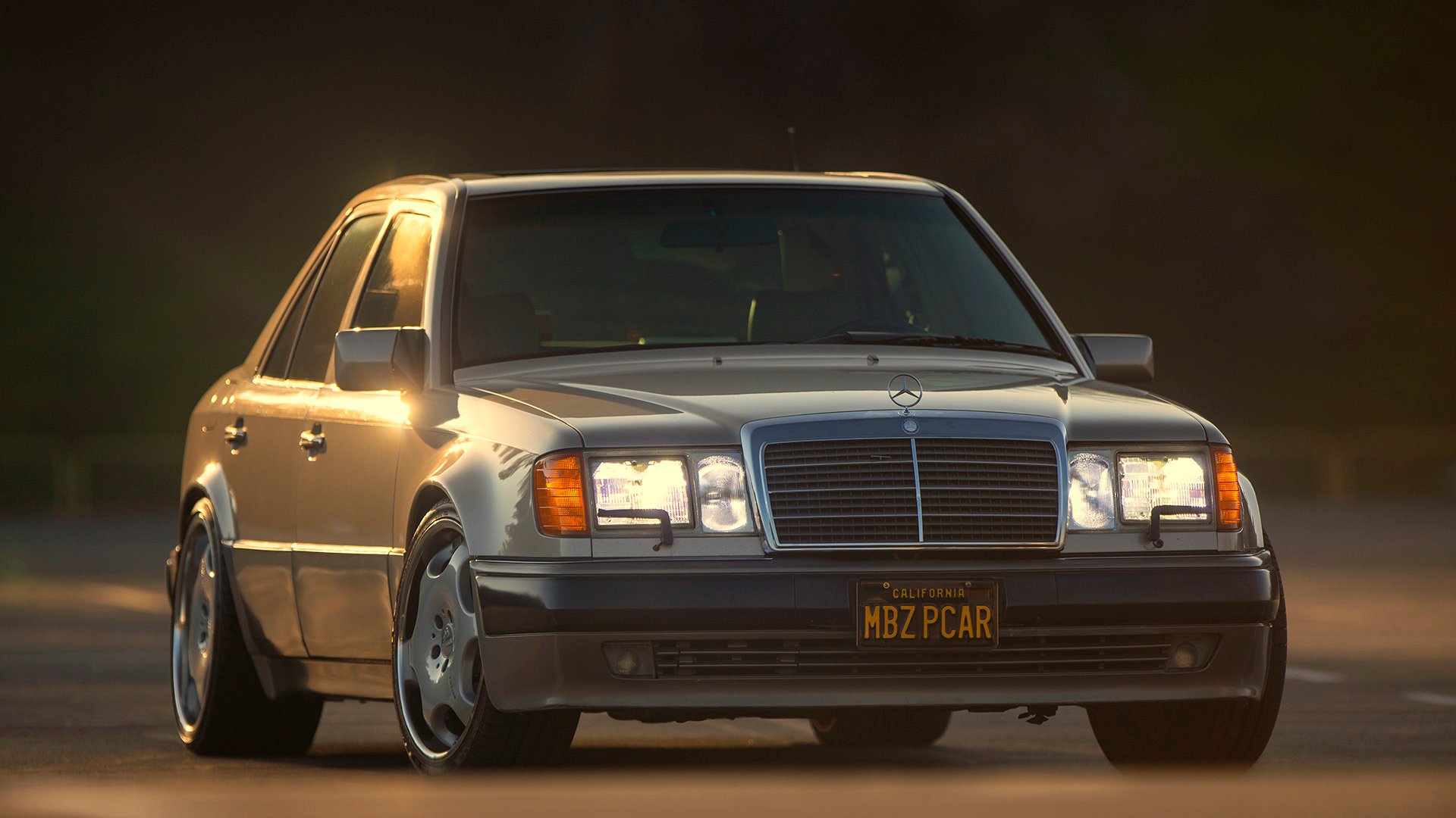 W124 Mercedes Benz 500E