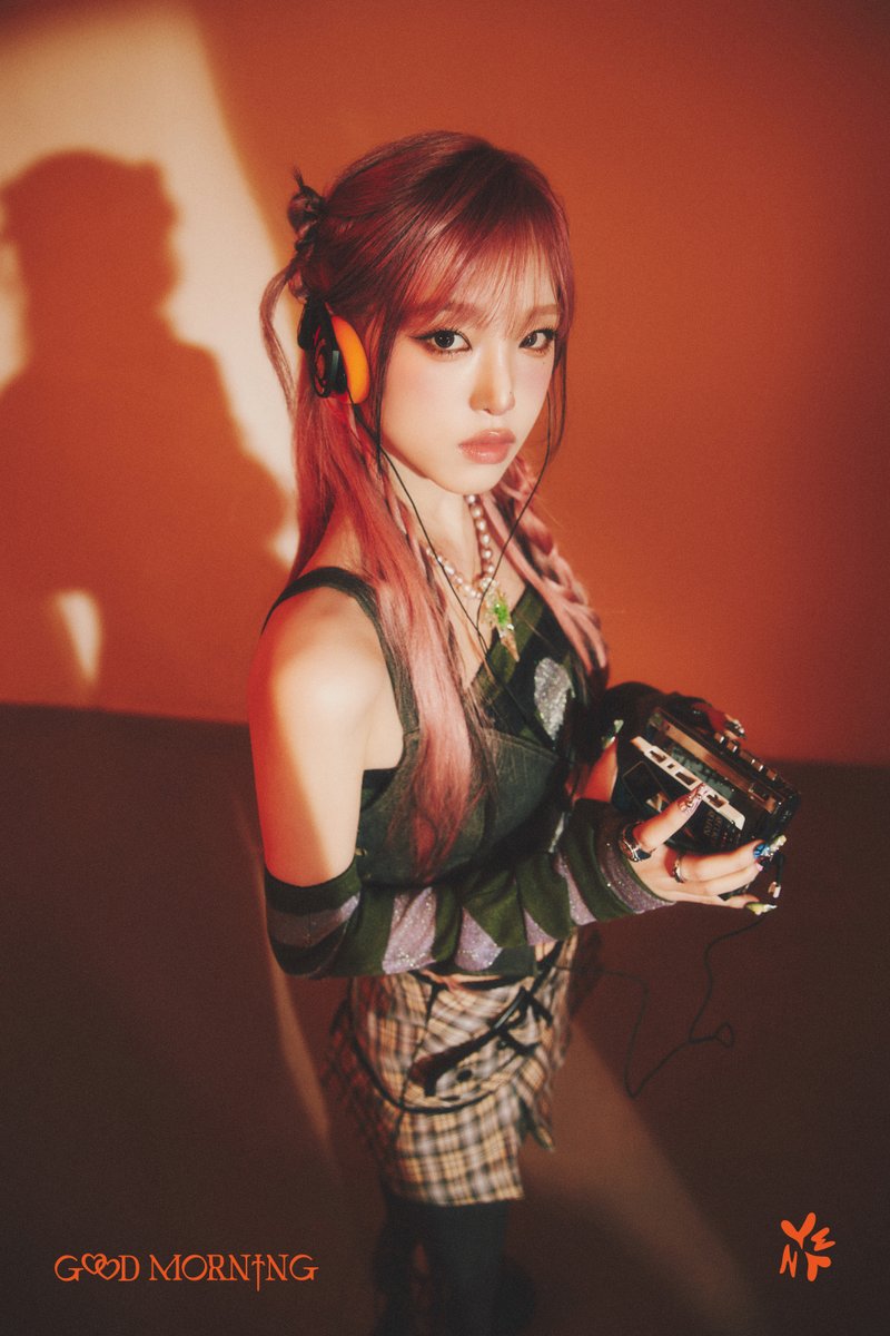 Choi Yena 3rd Mini Album: GOOD