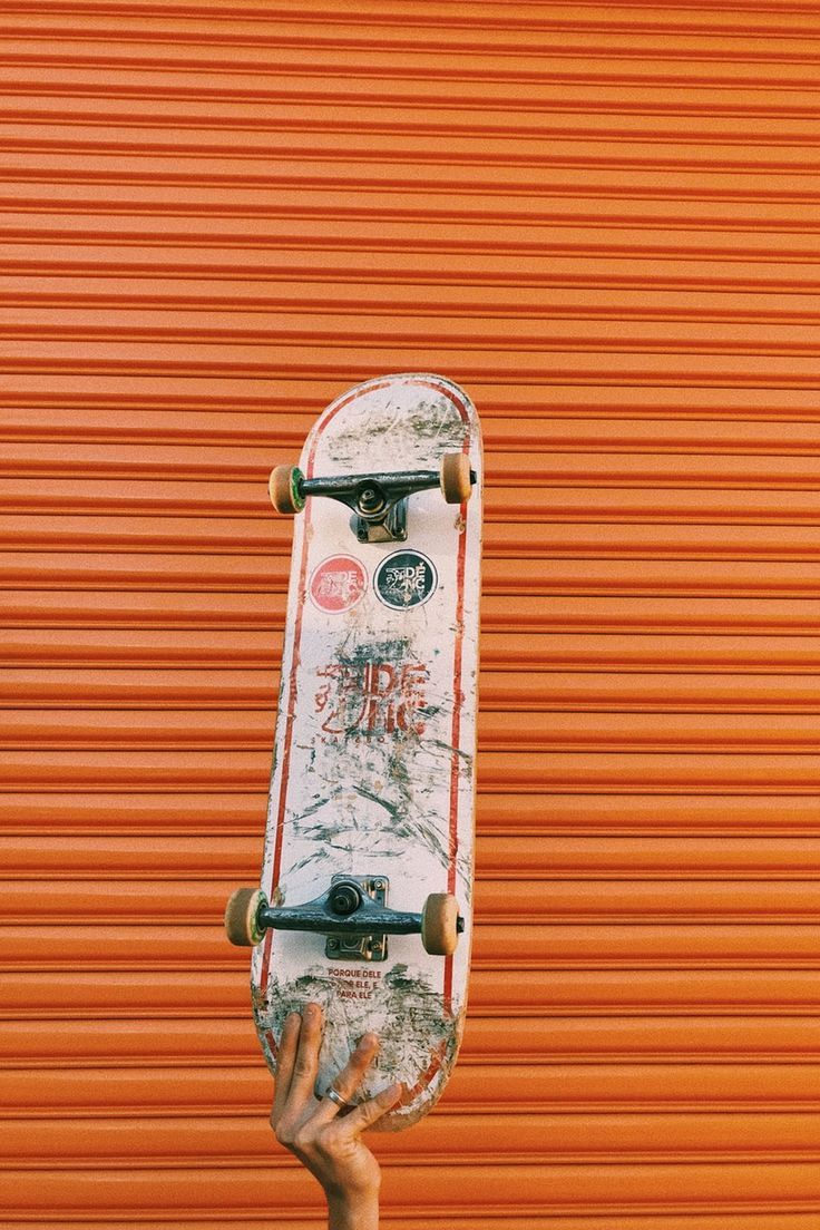 Skateboard Aesthetic Wallpaper