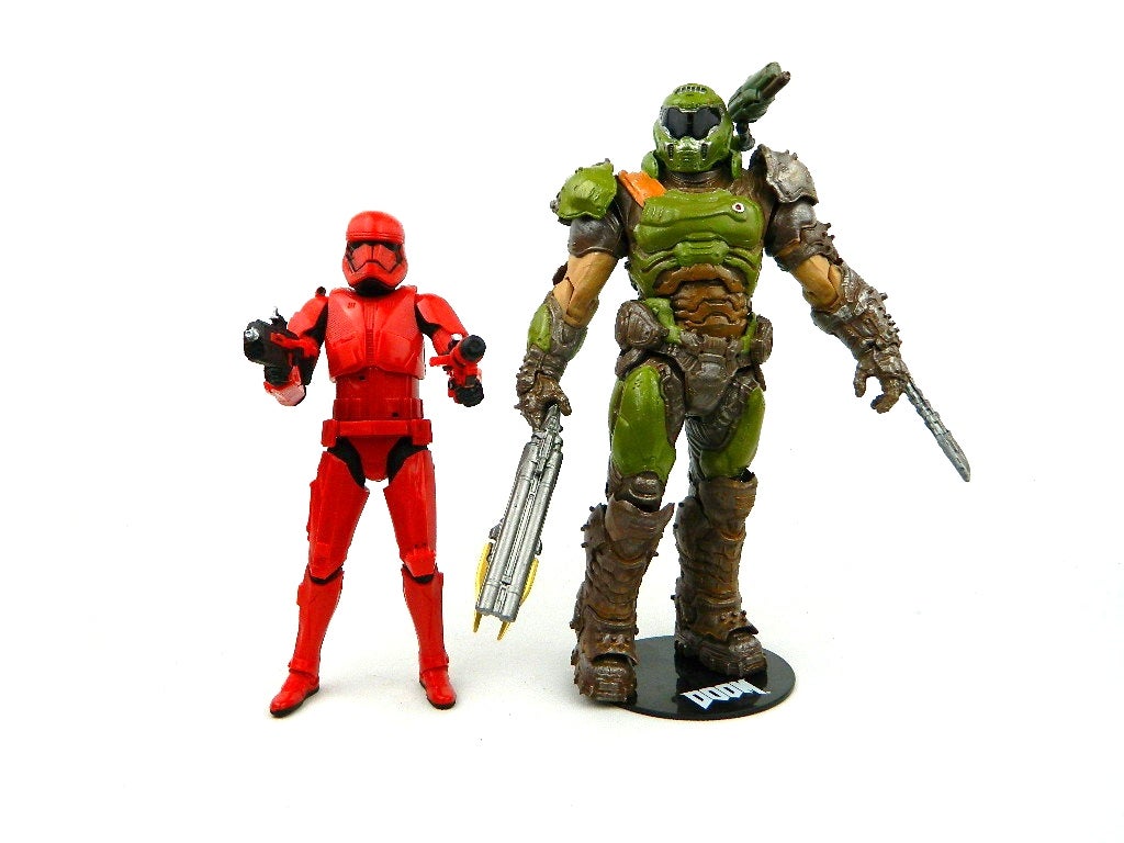 McFarlane DOOM Doomslayer Figure