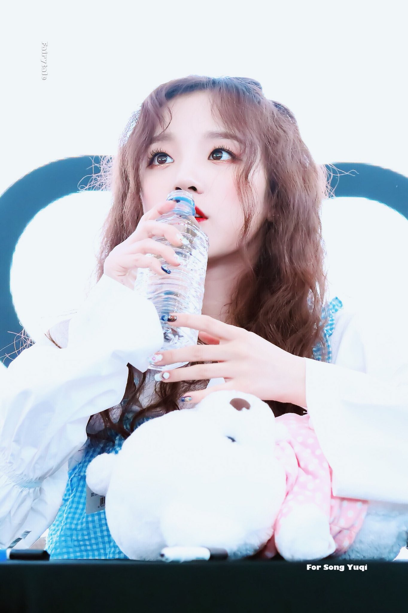 yuqi pics ♡.. . ☁️
