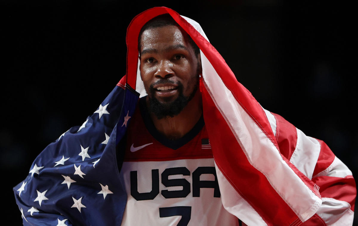 Team USA play men's Olympic basketball