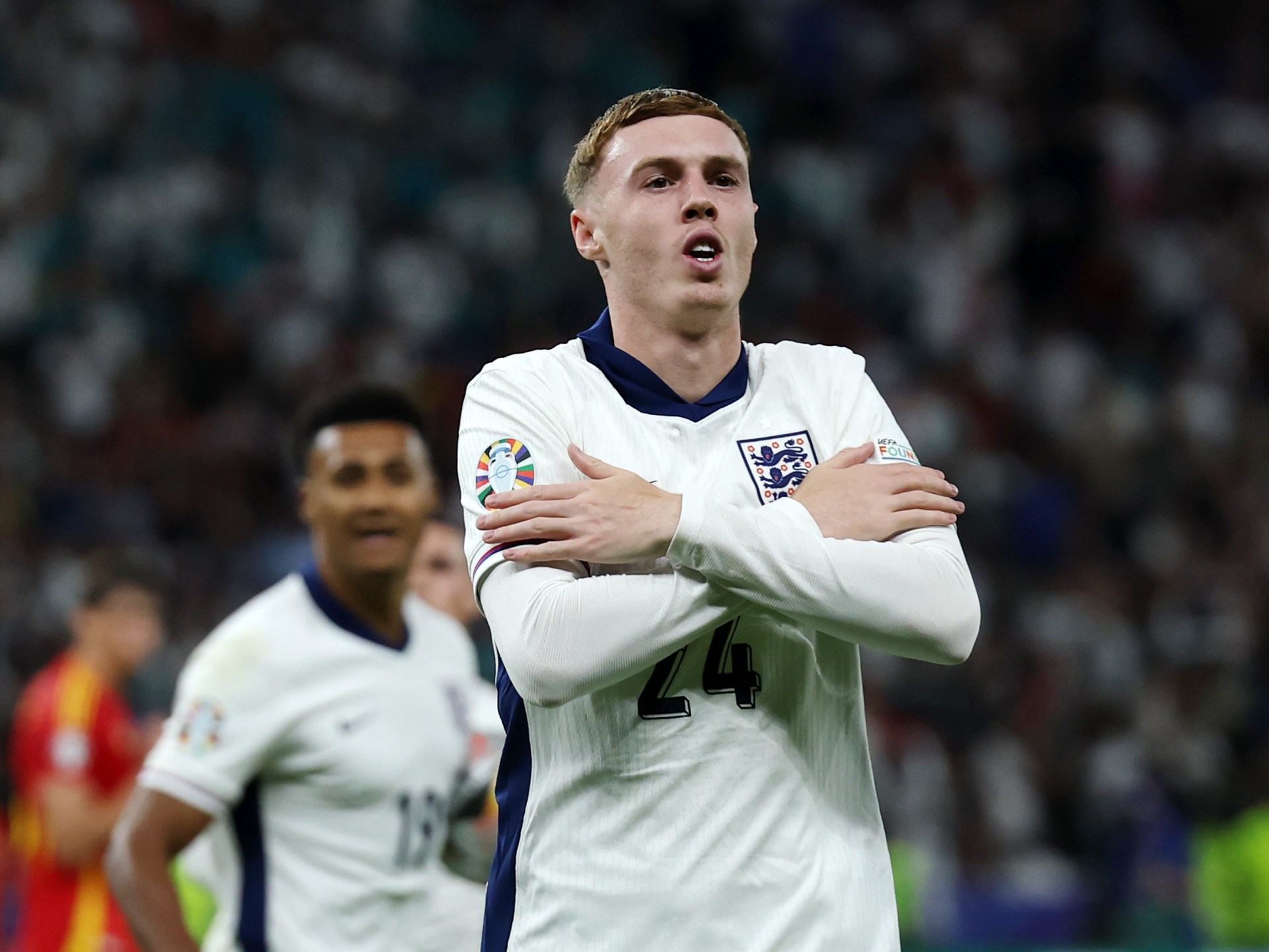 Cole Palmer breaks two European