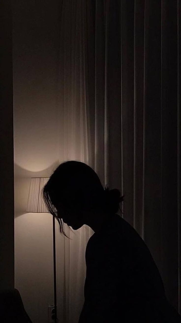 sad girl wallpaper