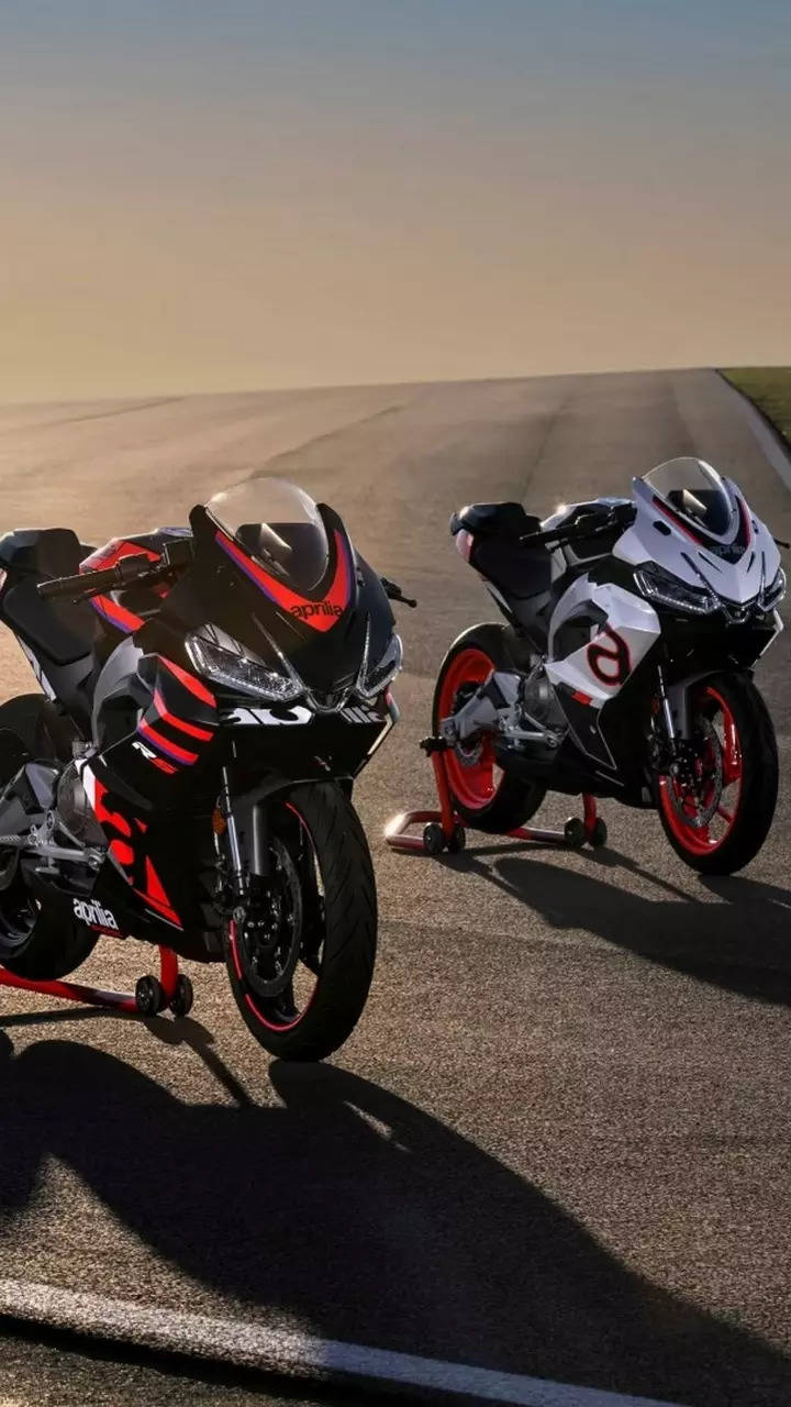 Aprilia RS 457 vs KTM RC 390