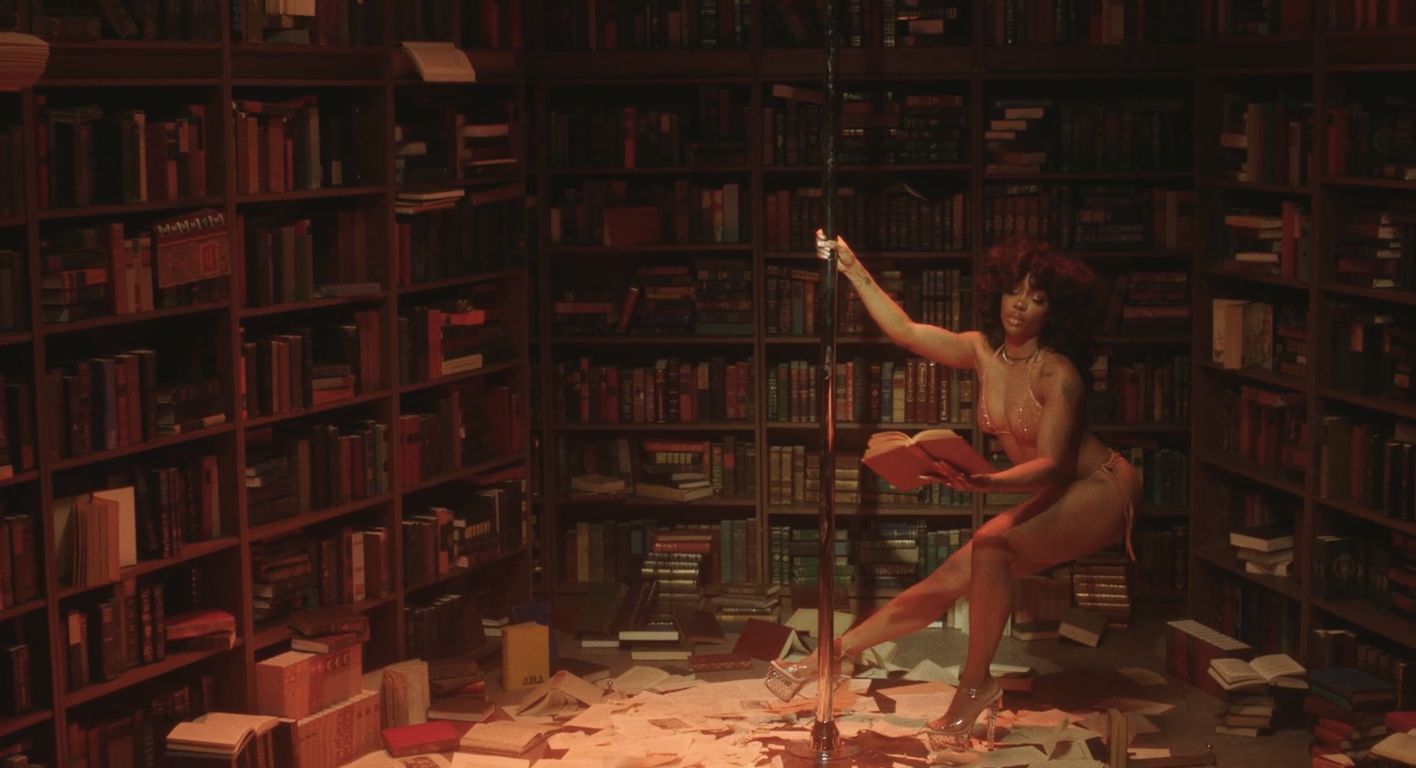 HD so it can be used as wallpaper?