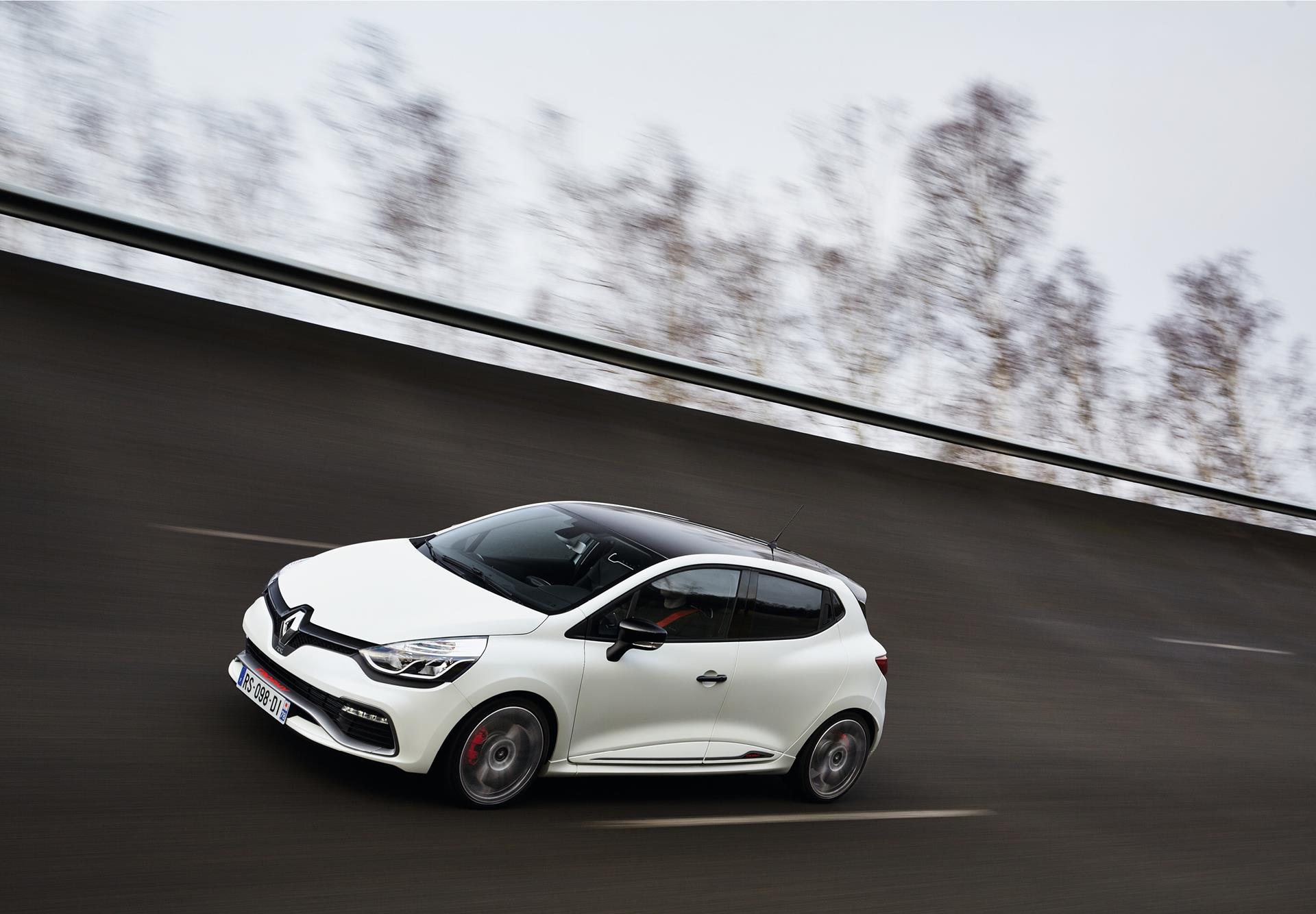 Renault Clio Renaultsport 220