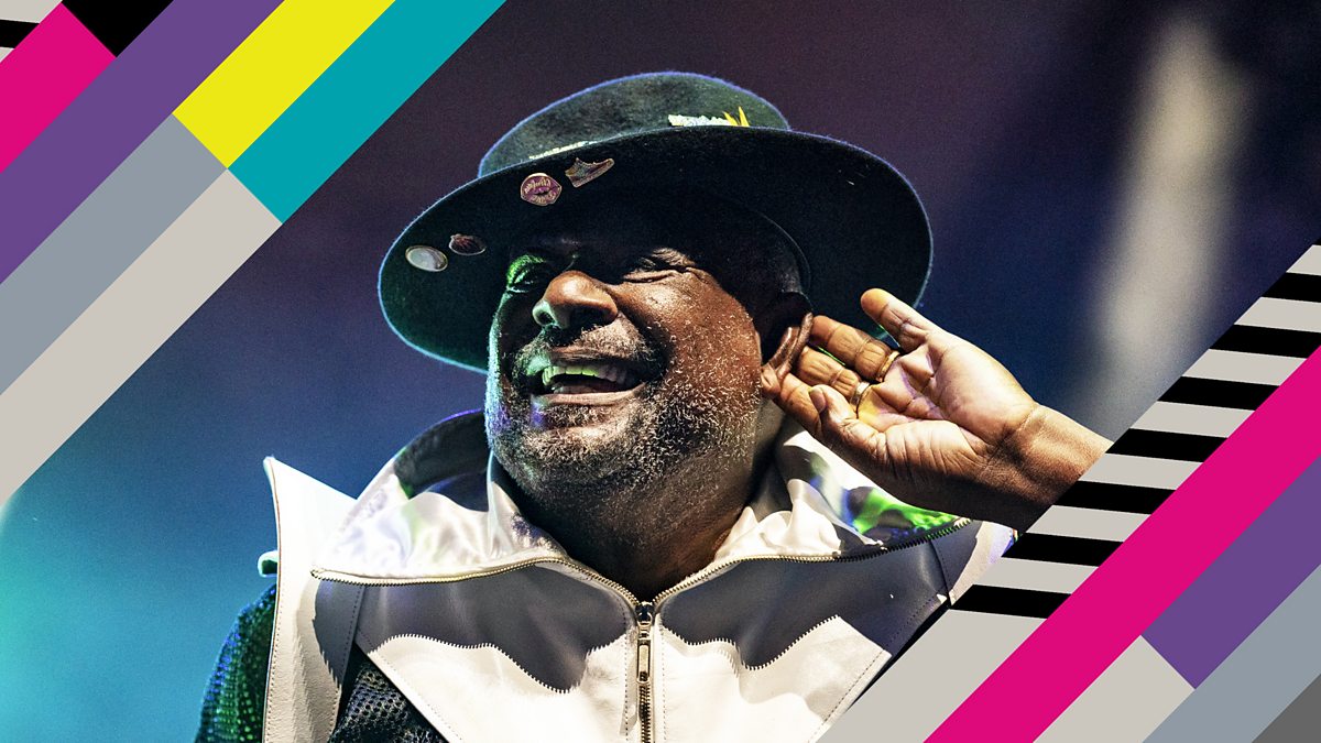 BBC Radio 6 Music Playing