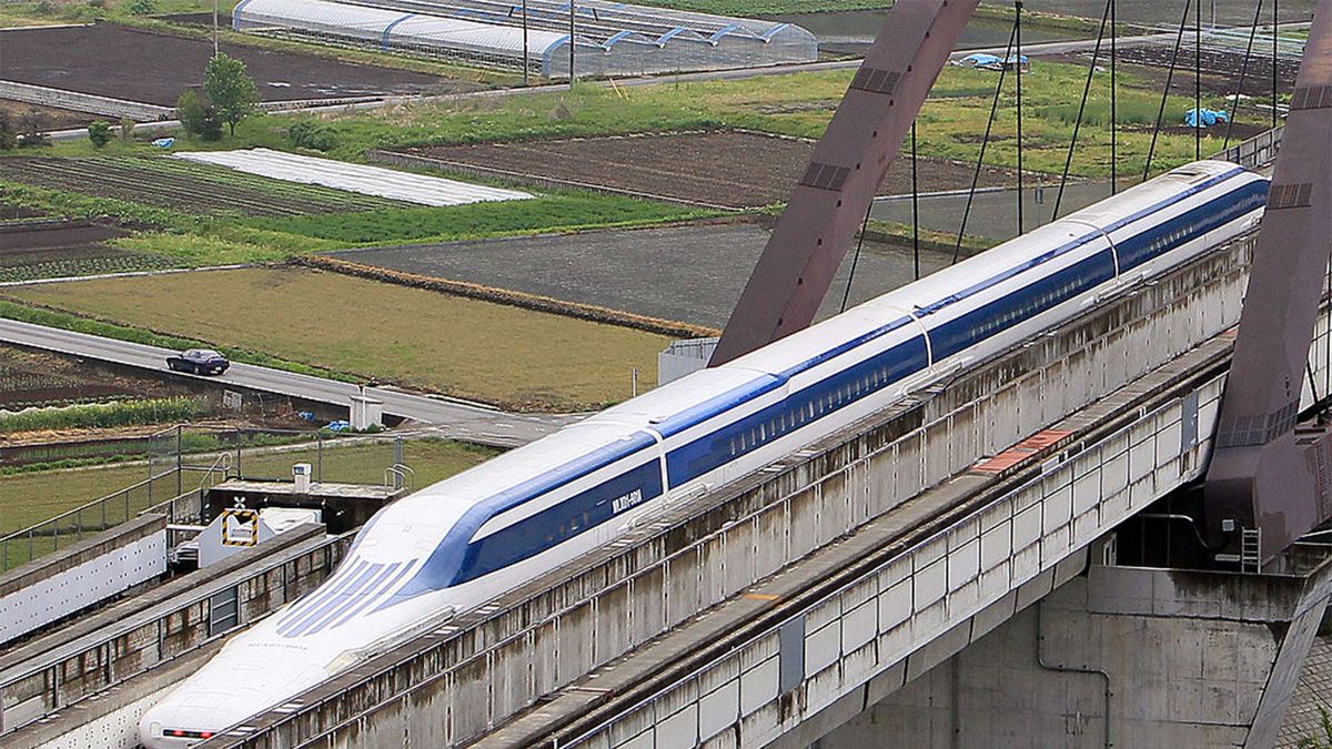 How Maglev Trains Work