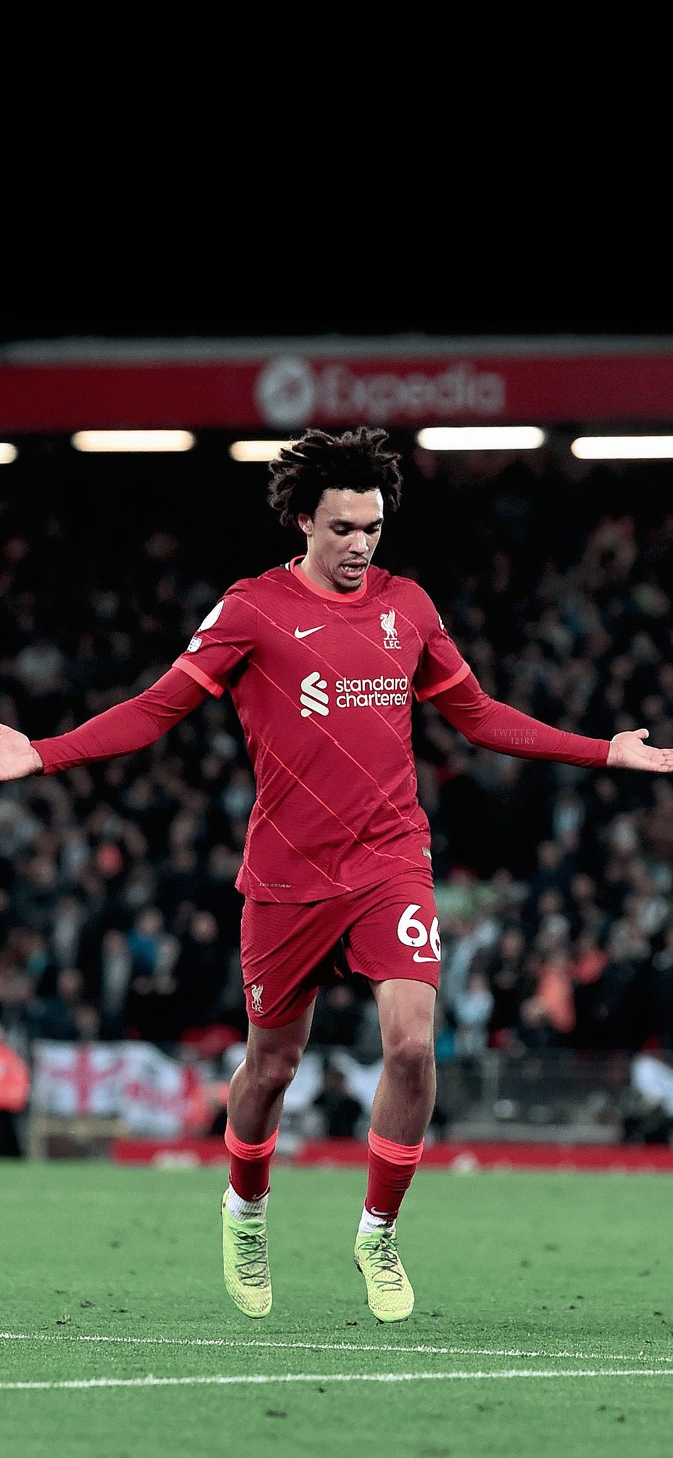 Tadic #Wallpaper └