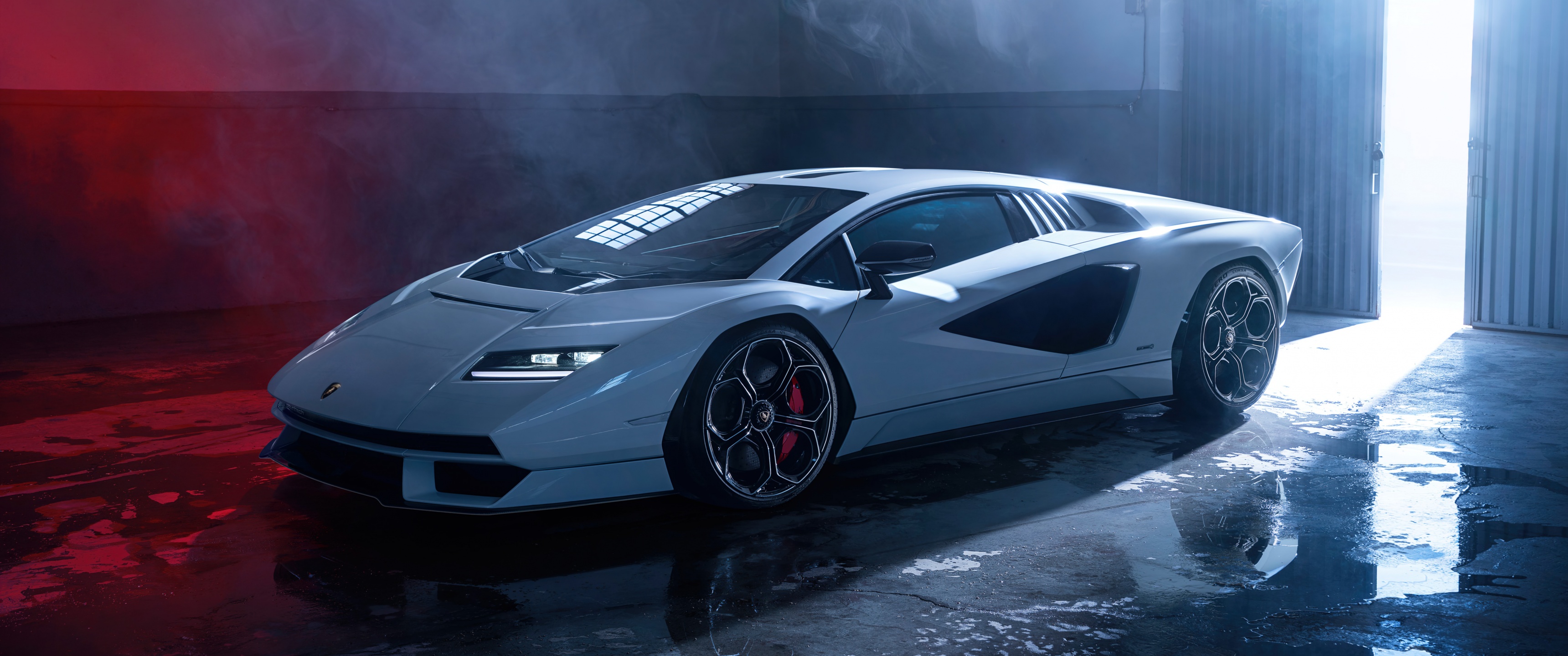 Lamborghini Countach LPI 800 4