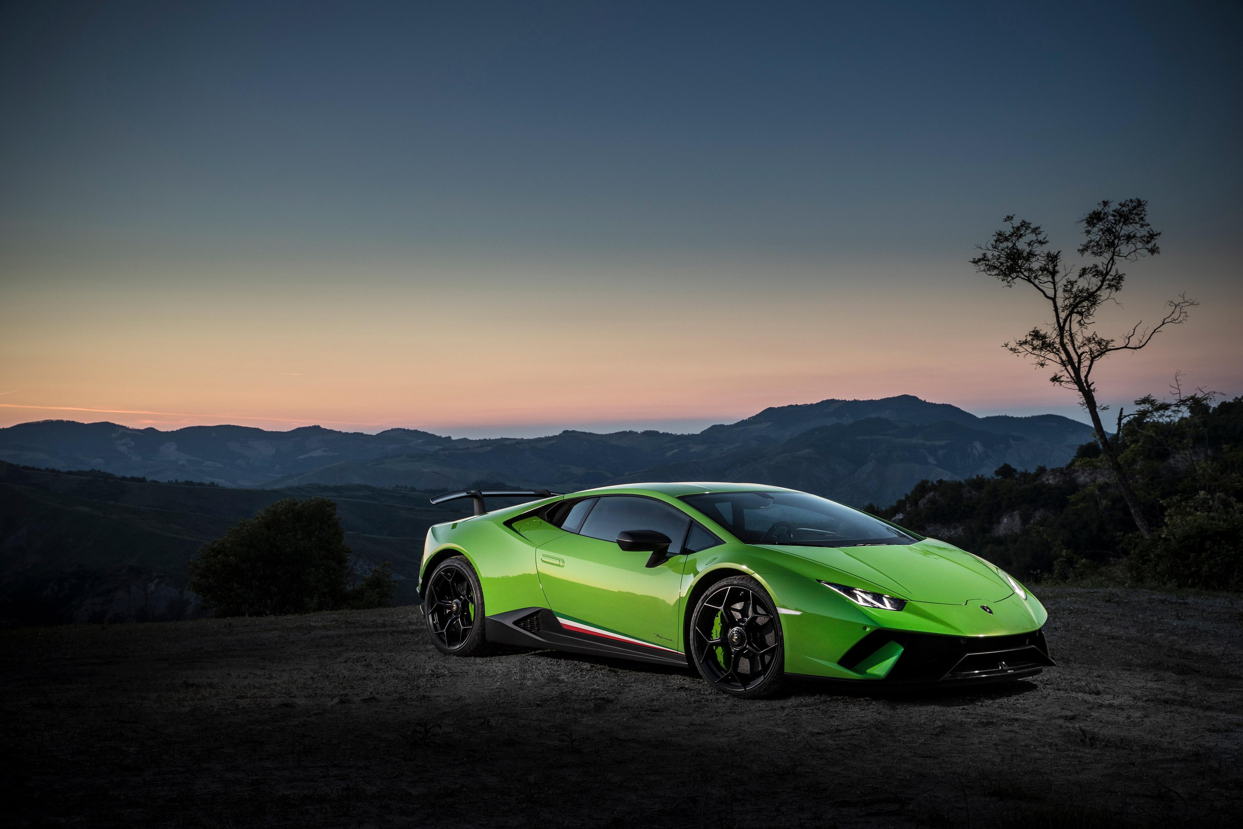 Lamborghini Huracan Wallpaper 1920 x