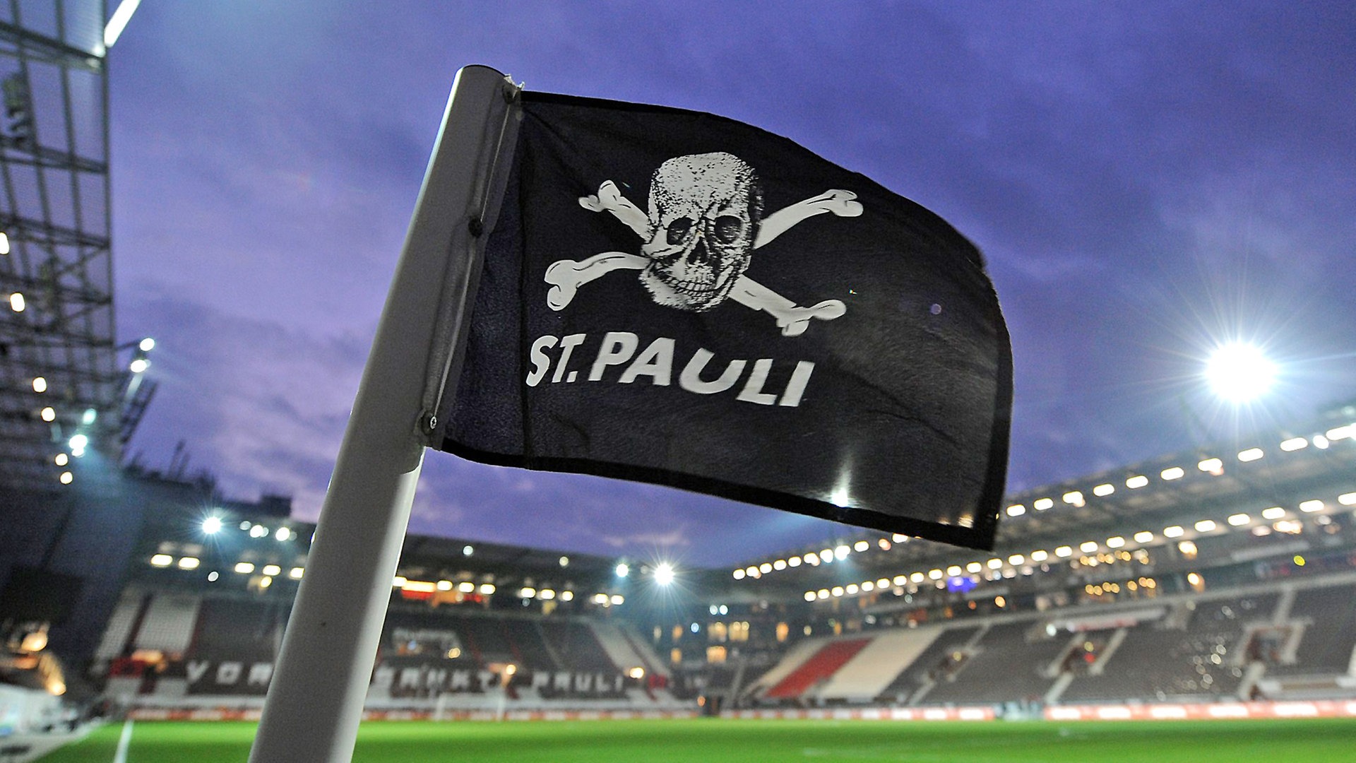 FC St. Pauli: Verein und Fans fordern