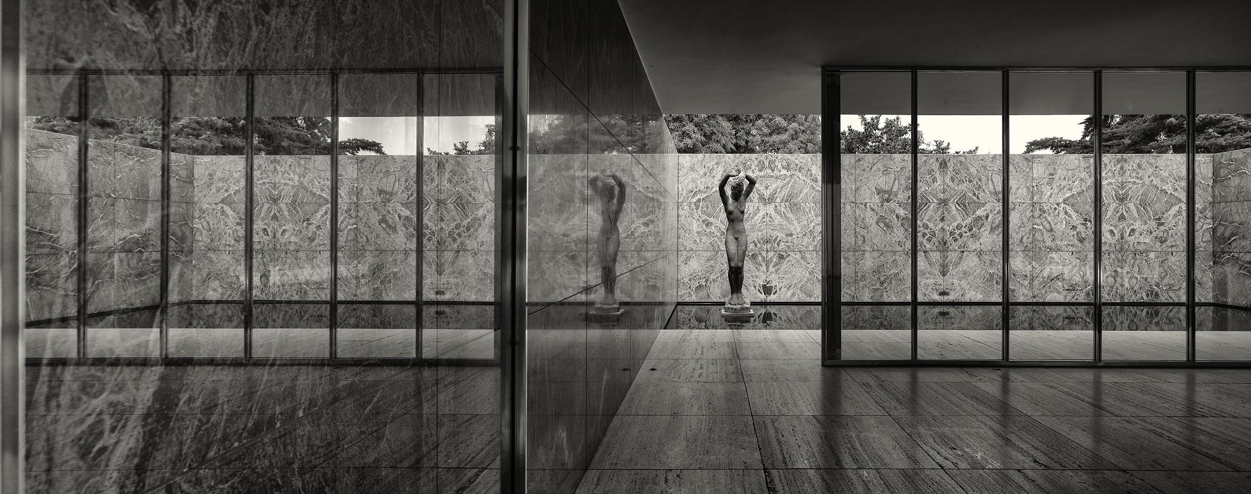 Ludwig Mies van der Rohe, Cemal Emden