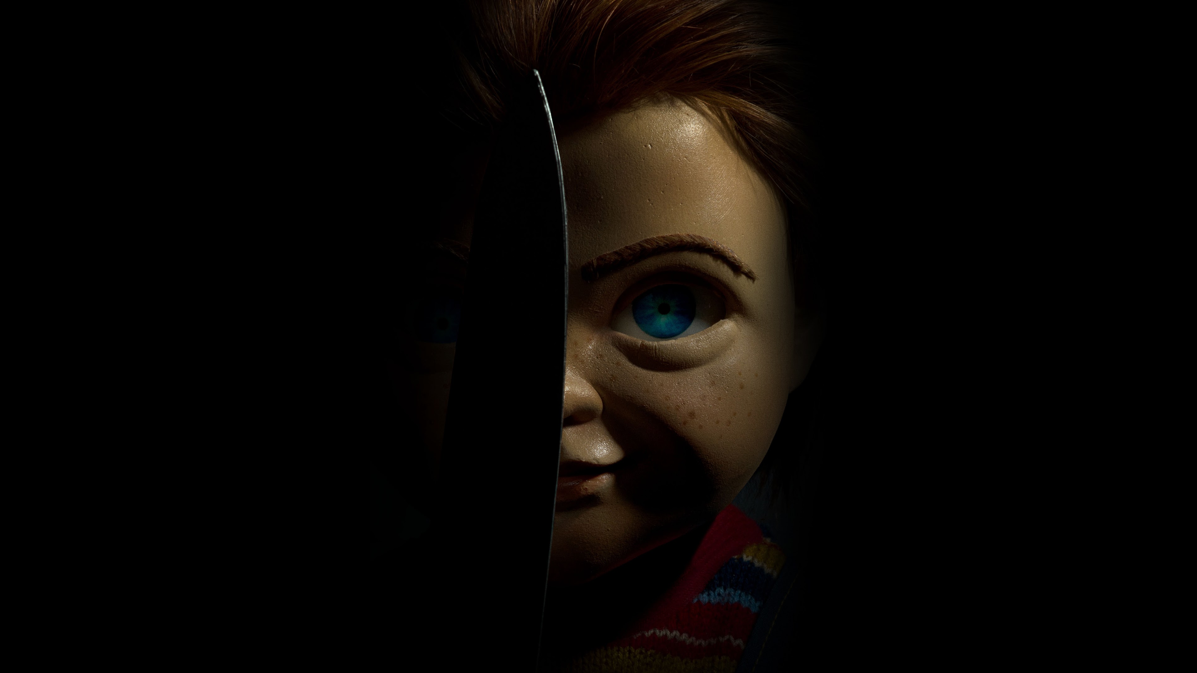 Child's Play Chucky Knife 8K Wallpaper