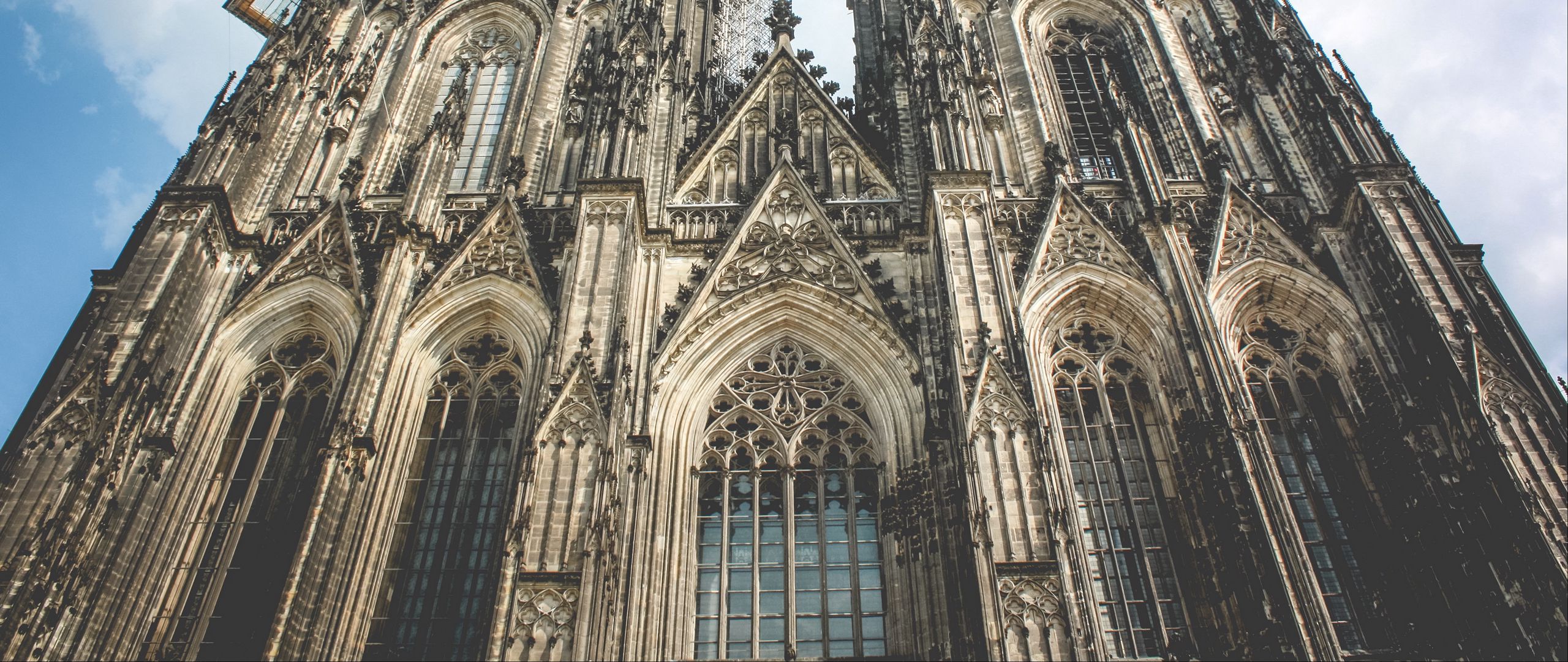 Download wallpaper 2560x1080 cathedral