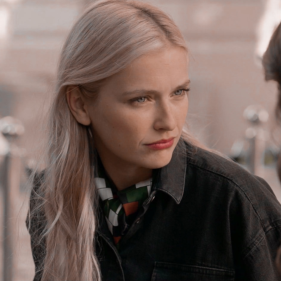 camille razat as camille in 'emily