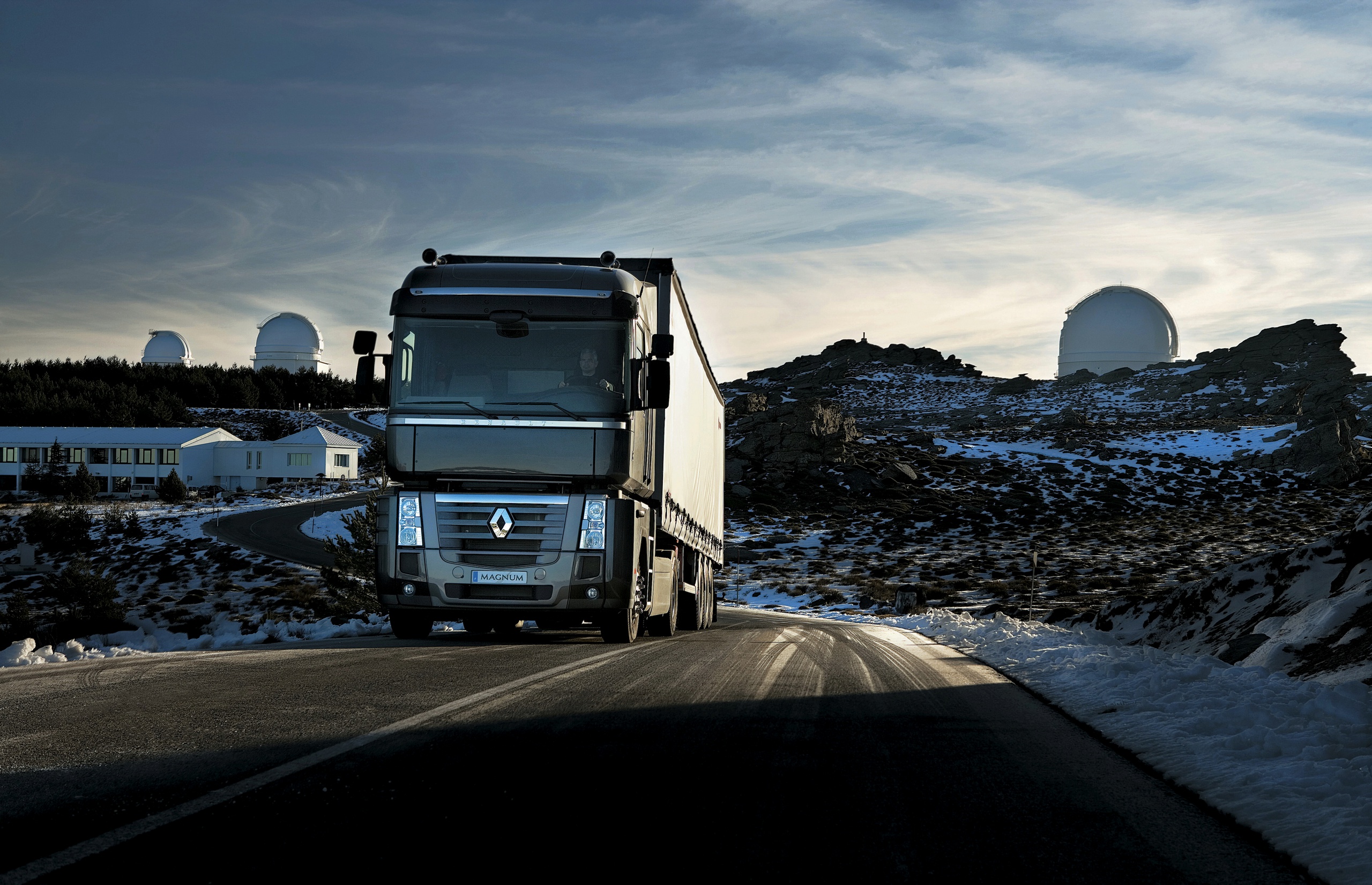 Wallpaper truck, the sky, snow, hills
