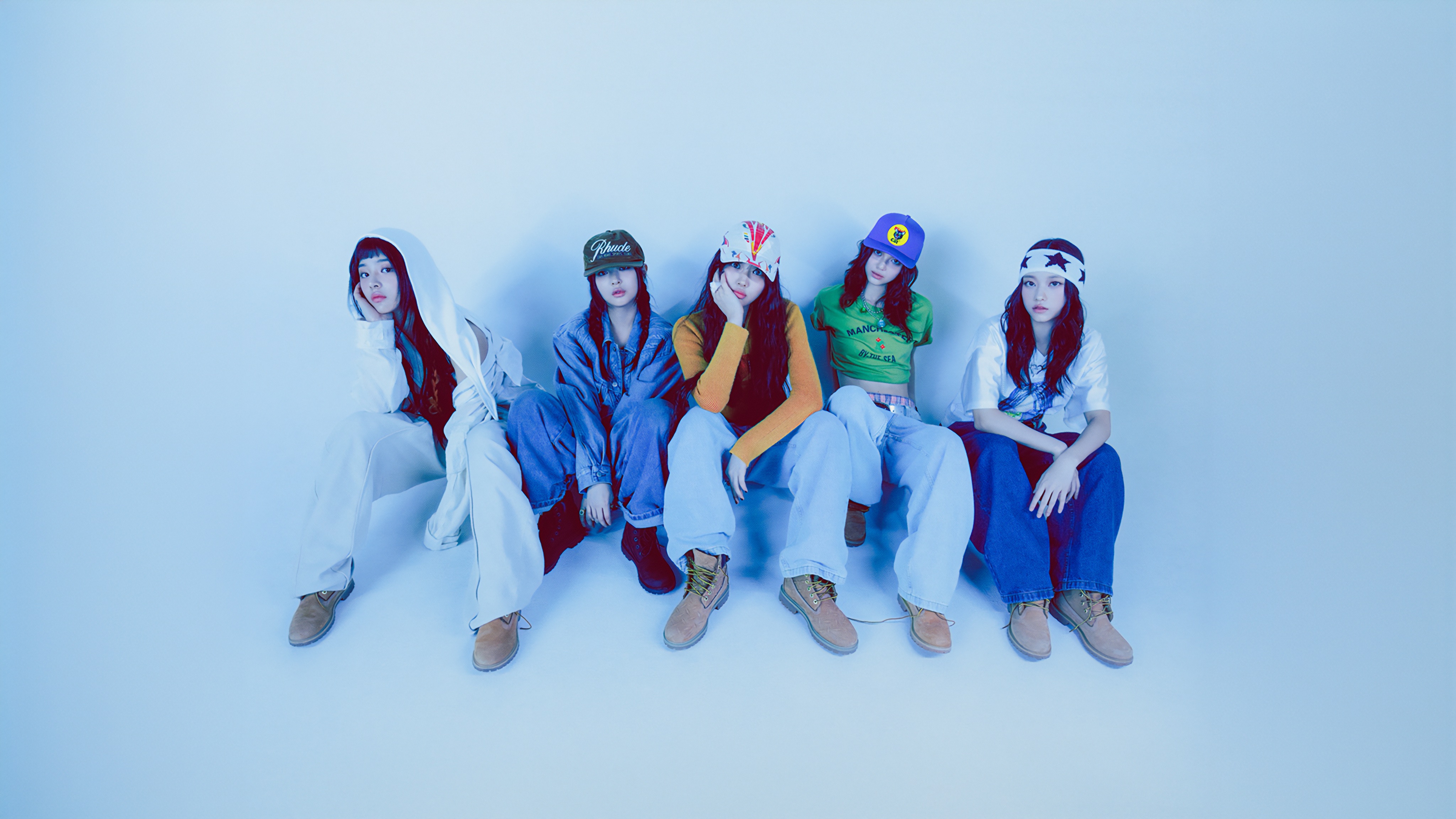 NewJeans 'Supernatural' Desktop