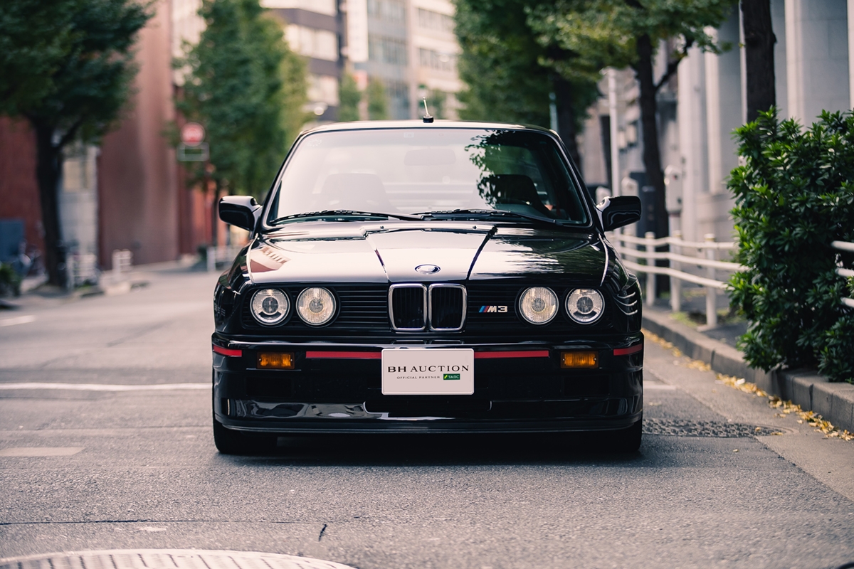BMW M3 SPORT EVOLUTION. BINGO Co