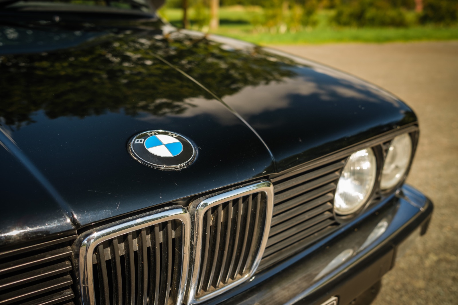 BMW 325i (E30)