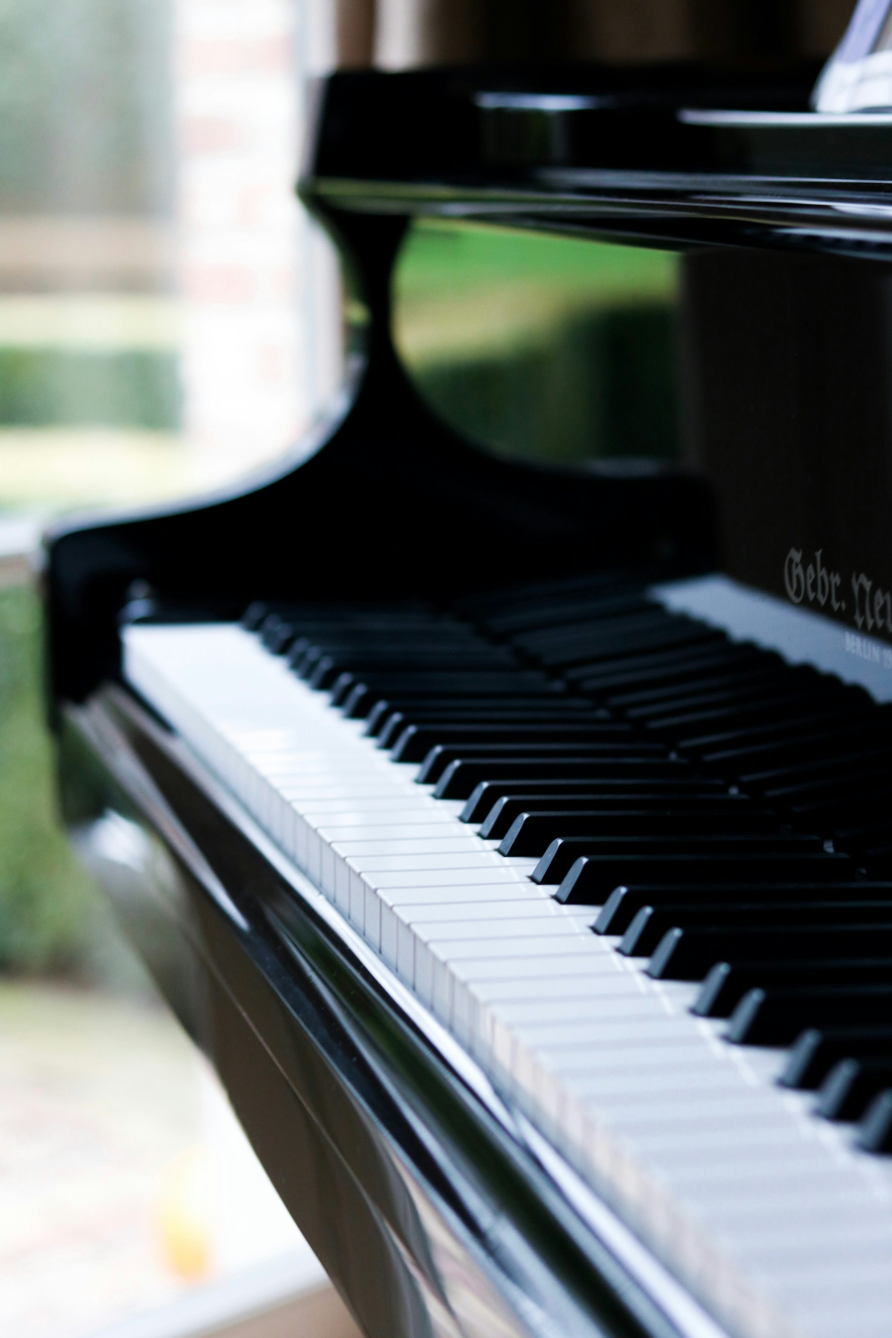 1K+ Grand Piano Picture. Download