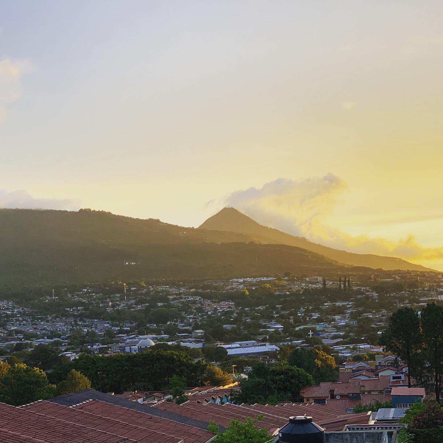 El Salvador Earthquake: A Moderate