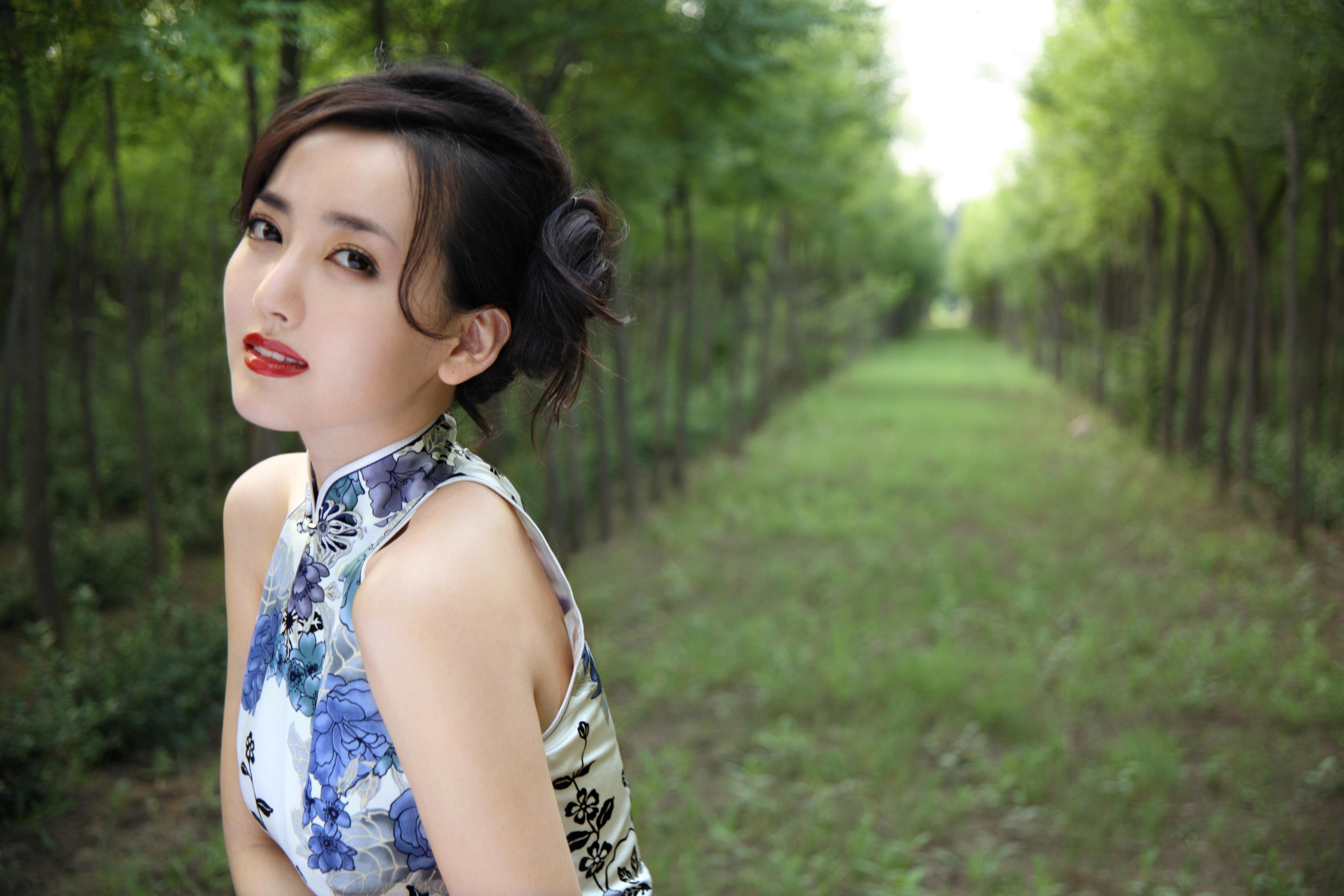 Download Asian Chinese Woman Hú Yǐng Yí