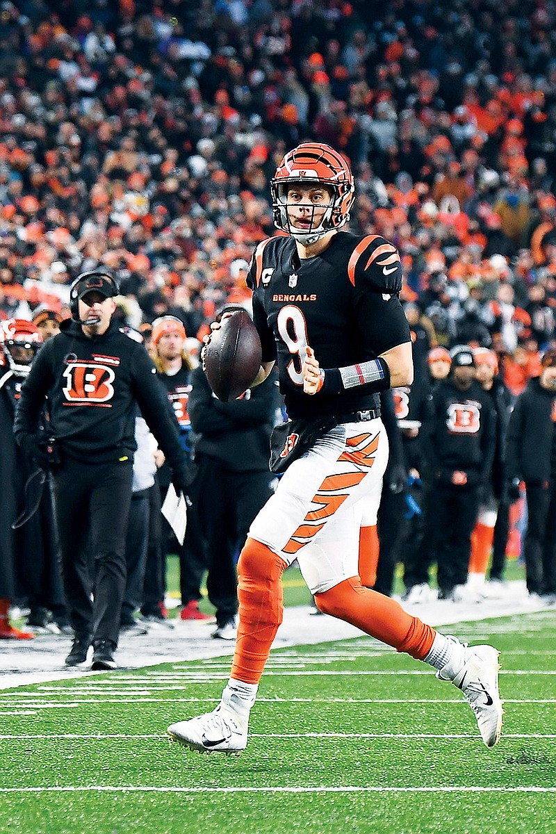 Bengals hold on for win against Raiders
